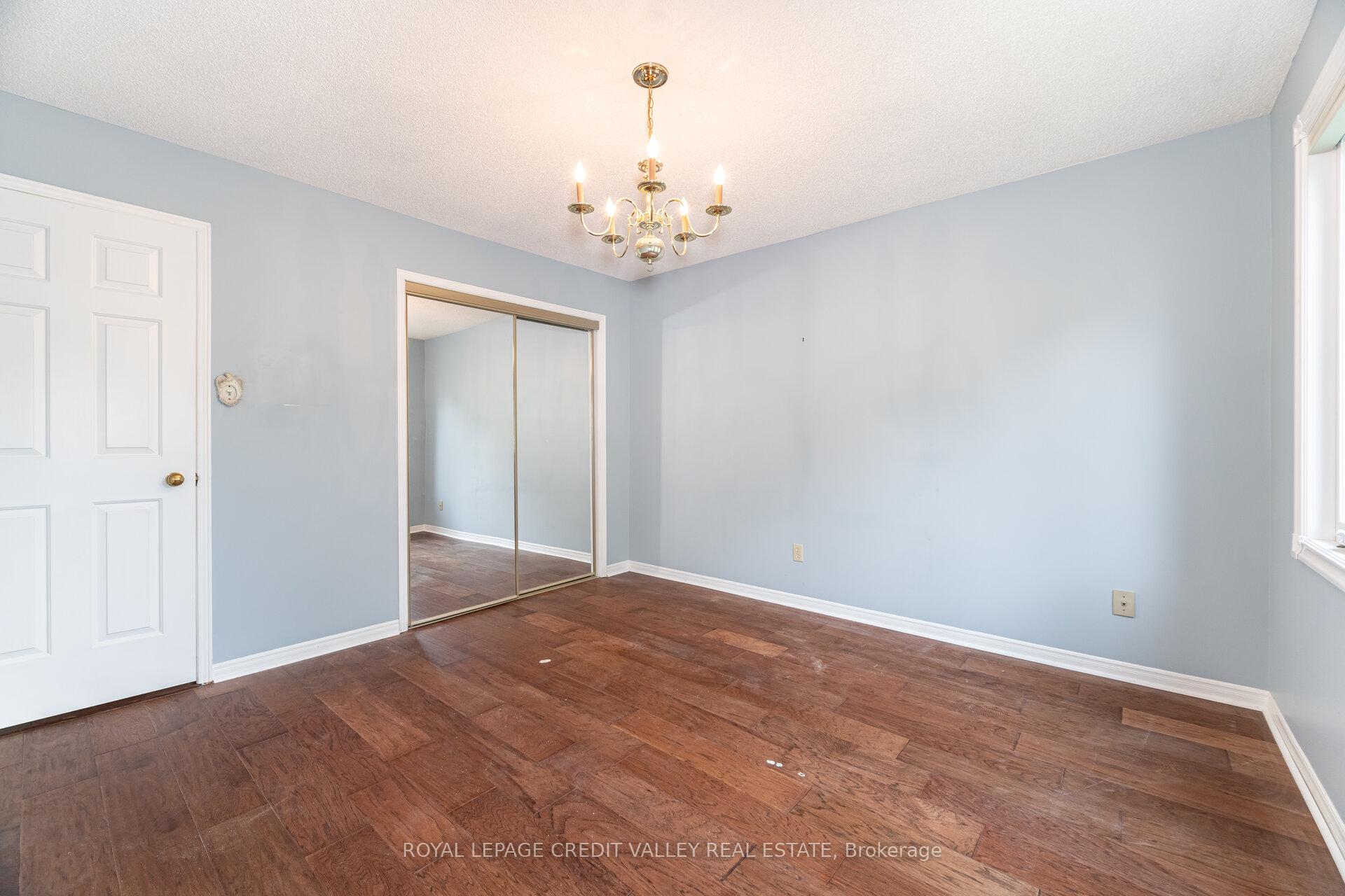 Photo 25 of 14 Starling Court, Brampton, Snelgrove — HOMEH