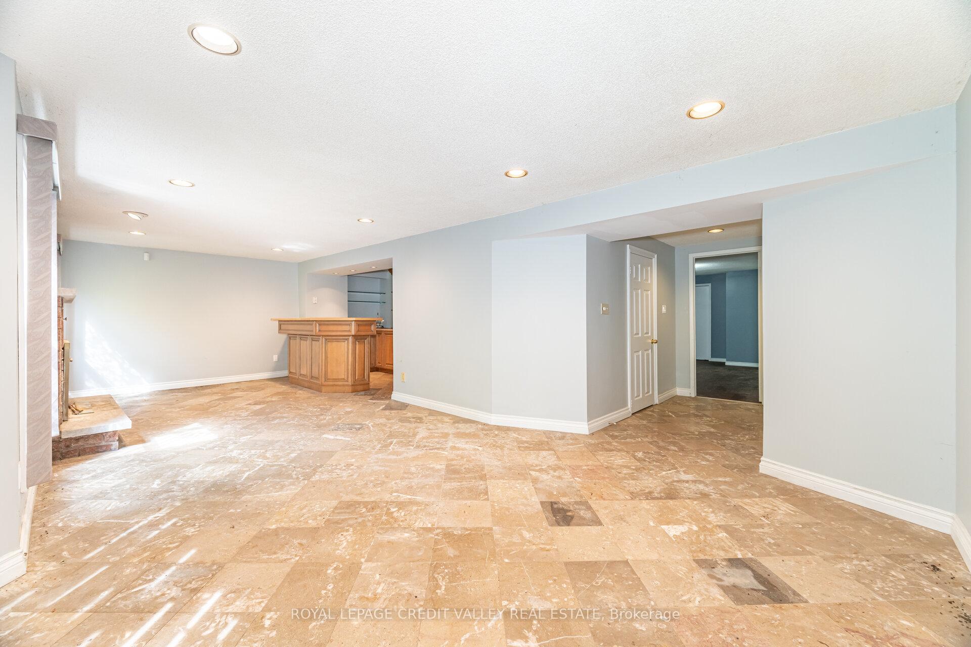Photo 39 of 14 Starling Court, Brampton, Snelgrove — HOMEH