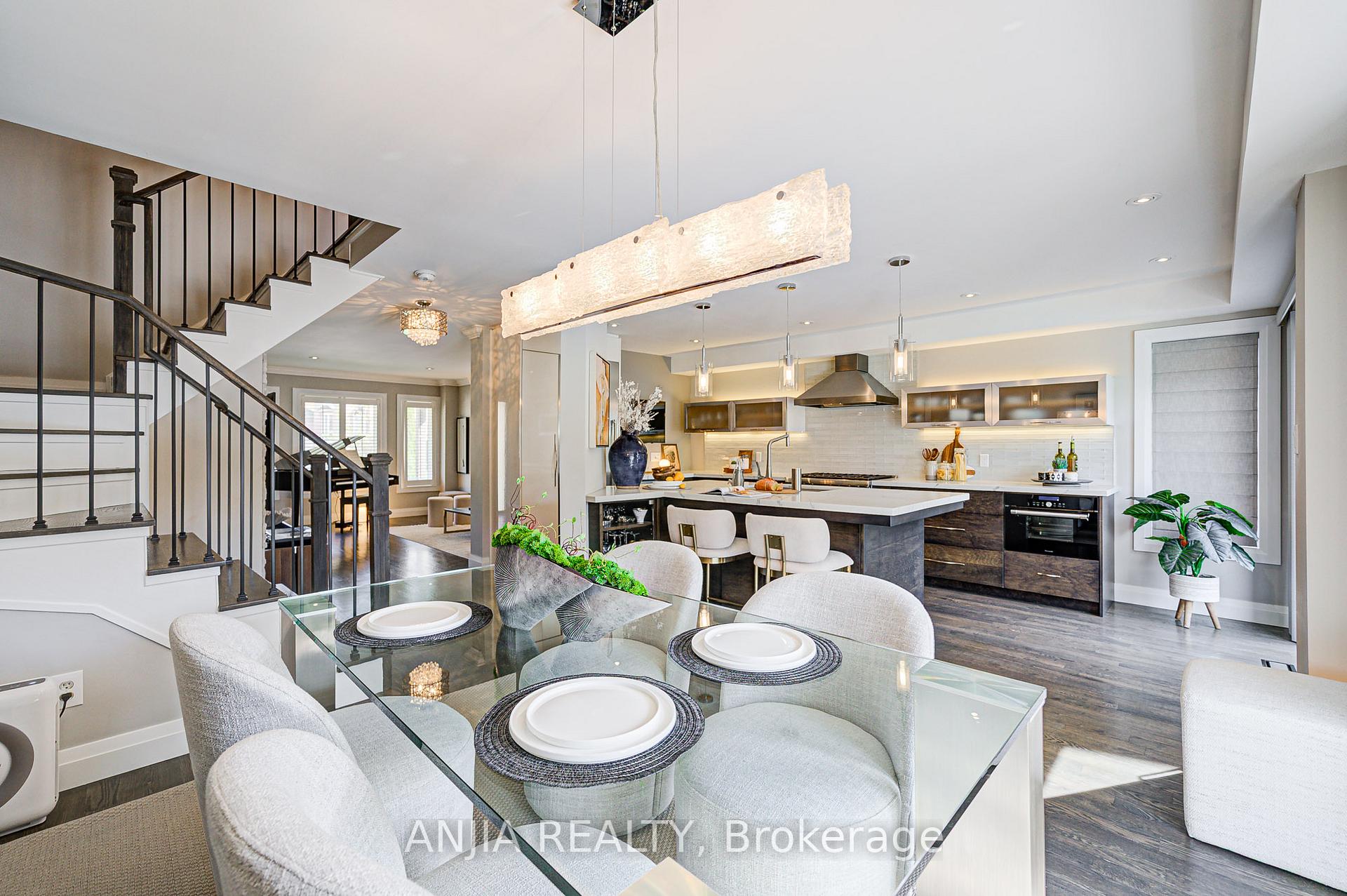 Photo 13 of 19 Redpoll Avenue, Markham, Legacy — HOMEH