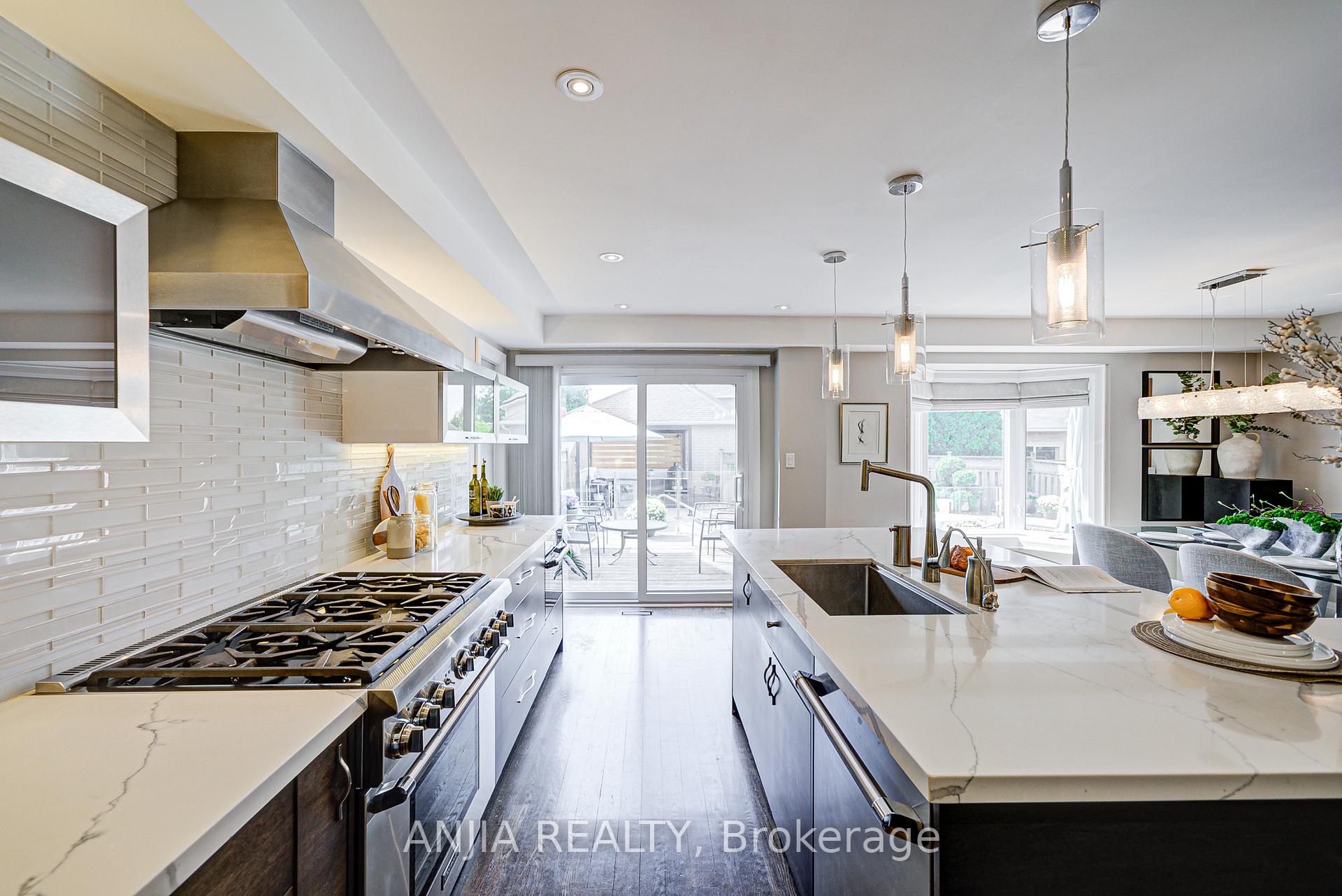 Photo 22 of 19 Redpoll Avenue, Markham, Legacy — HOMEH