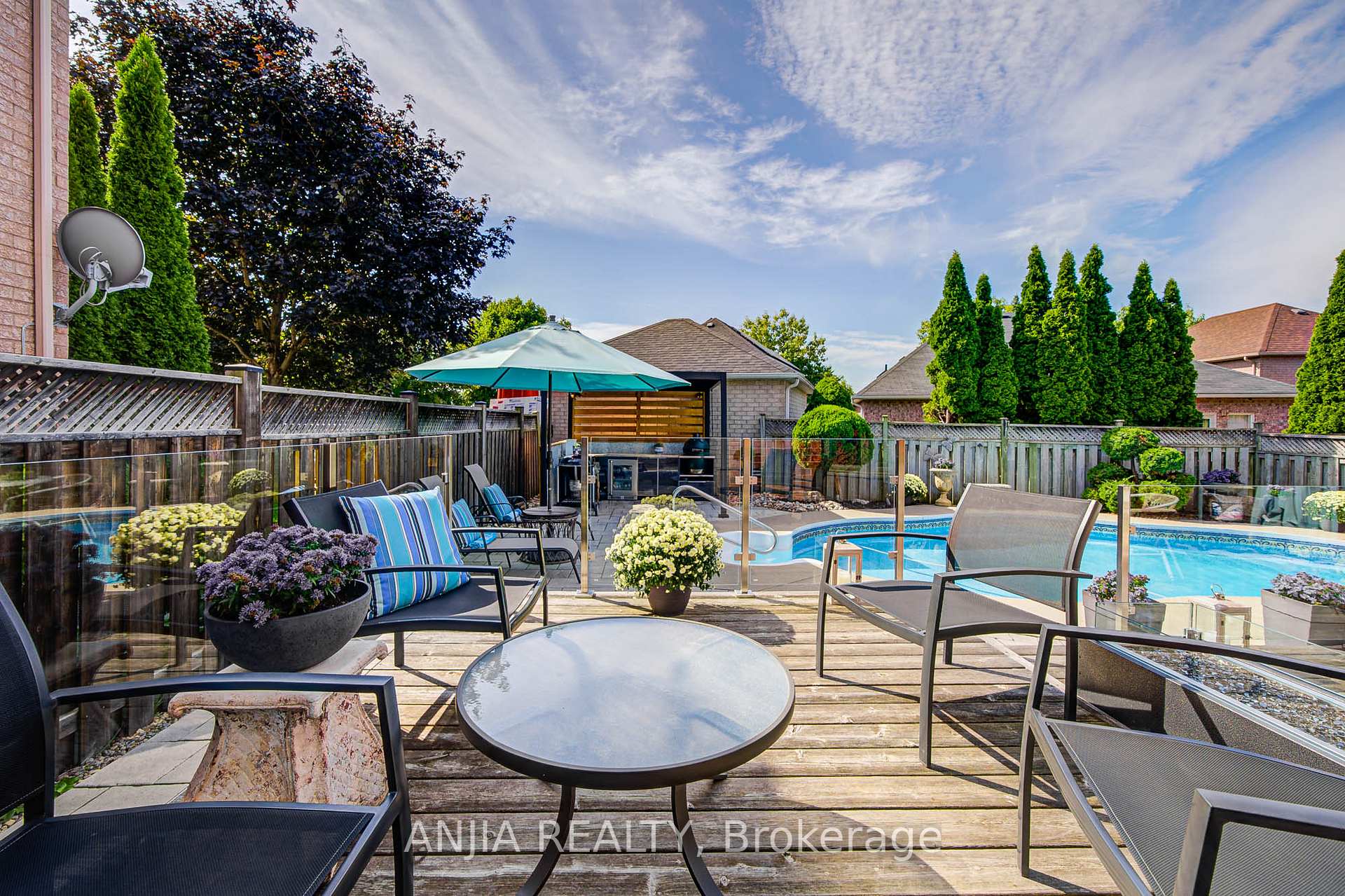 Photo 46 of 19 Redpoll Avenue, Markham, Legacy — HOMEH