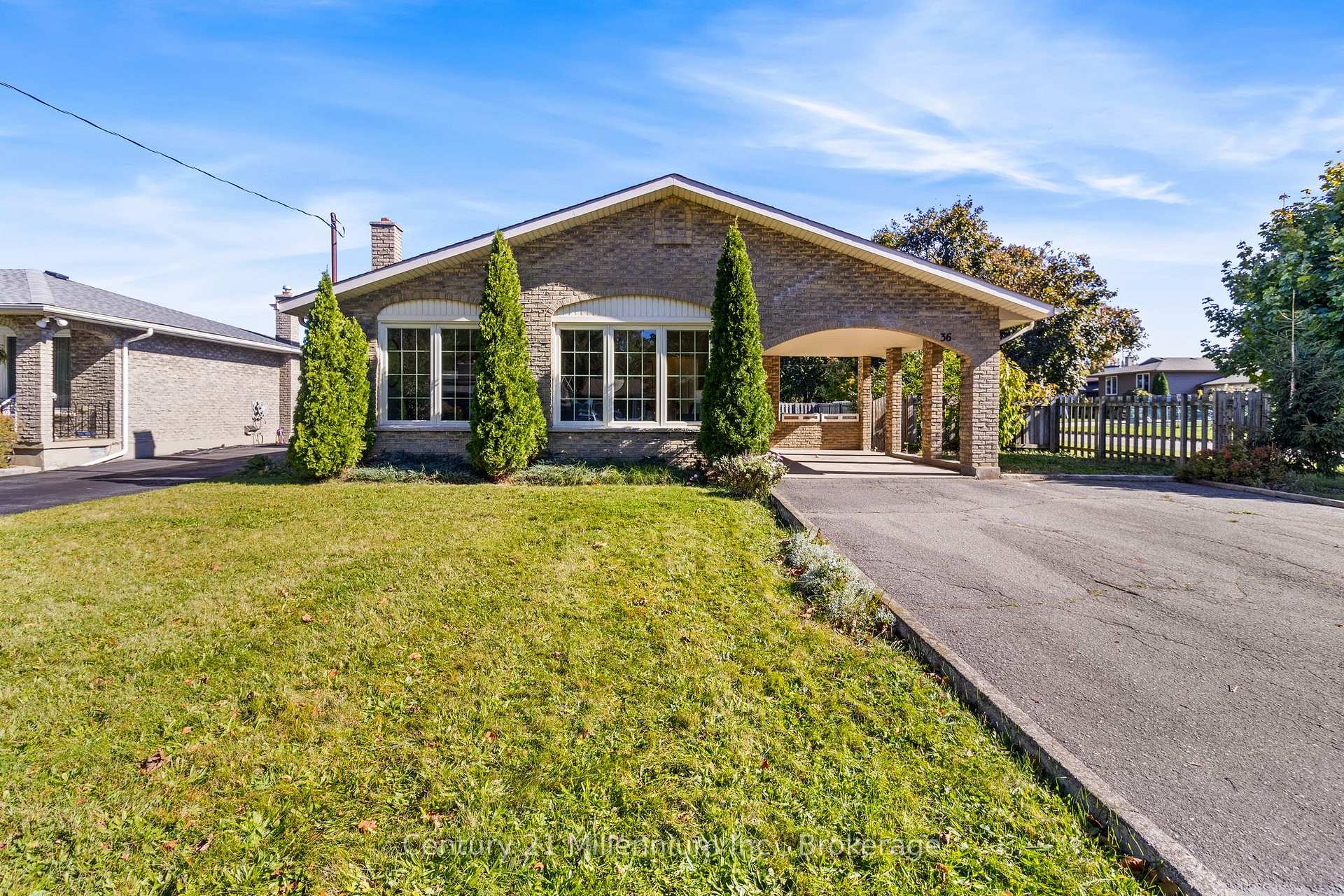 Photo 1 of 36 Shoreline Drive, St. Catharines, Lakeshore — HOMEH