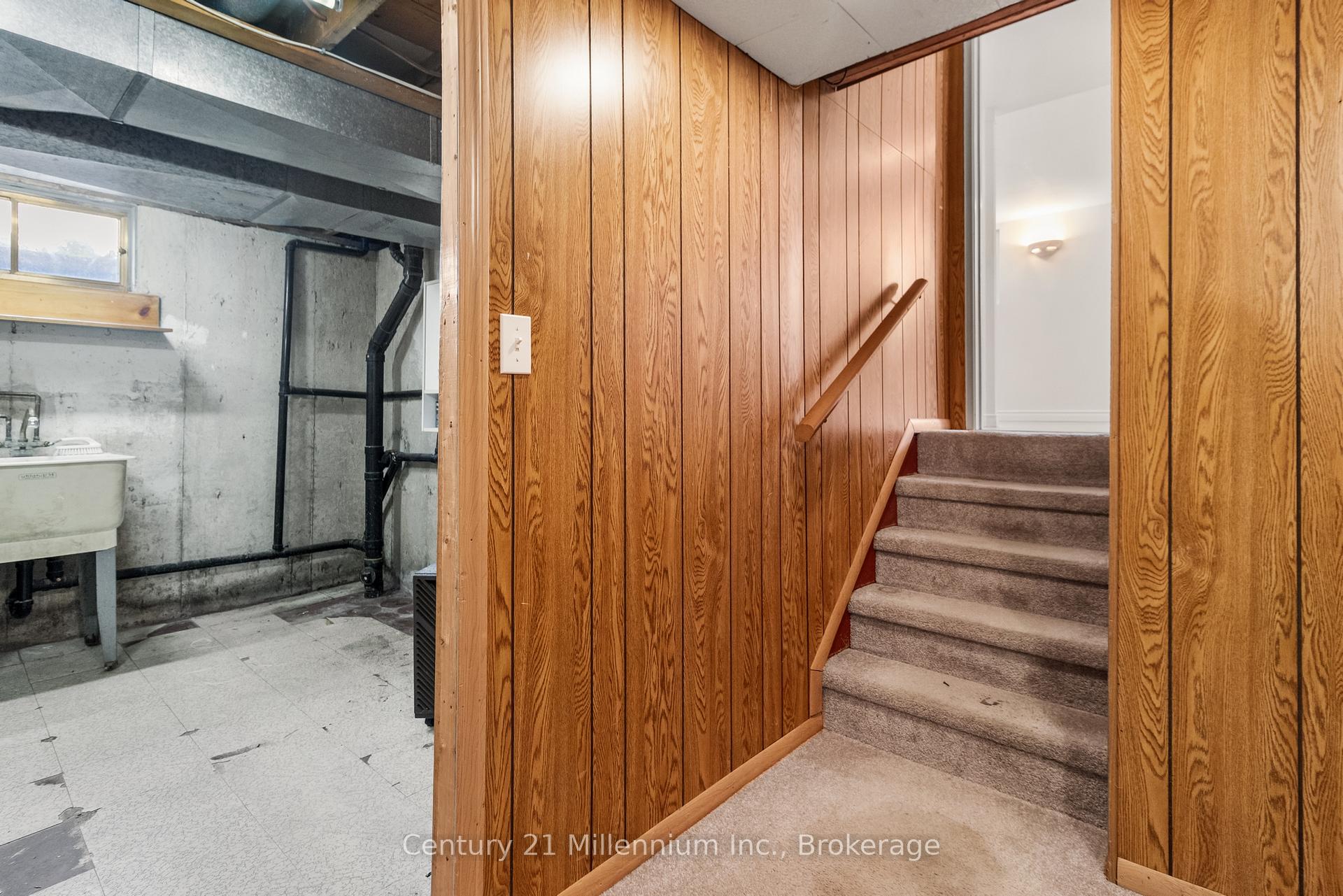 Photo 24 of 36 Shoreline Drive, St. Catharines, Lakeshore — HOMEH