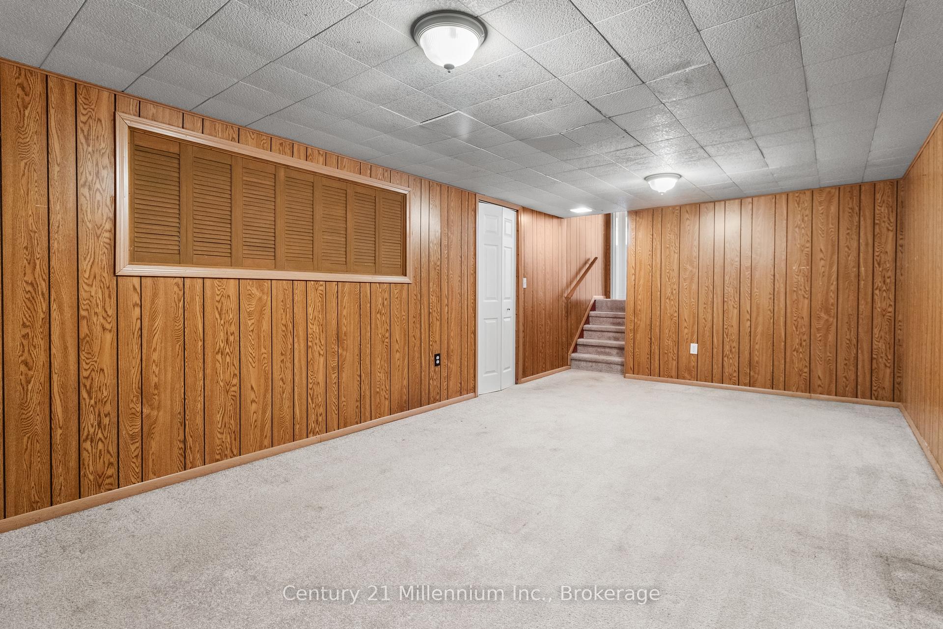 Photo 27 of 36 Shoreline Drive, St. Catharines, Lakeshore — HOMEH