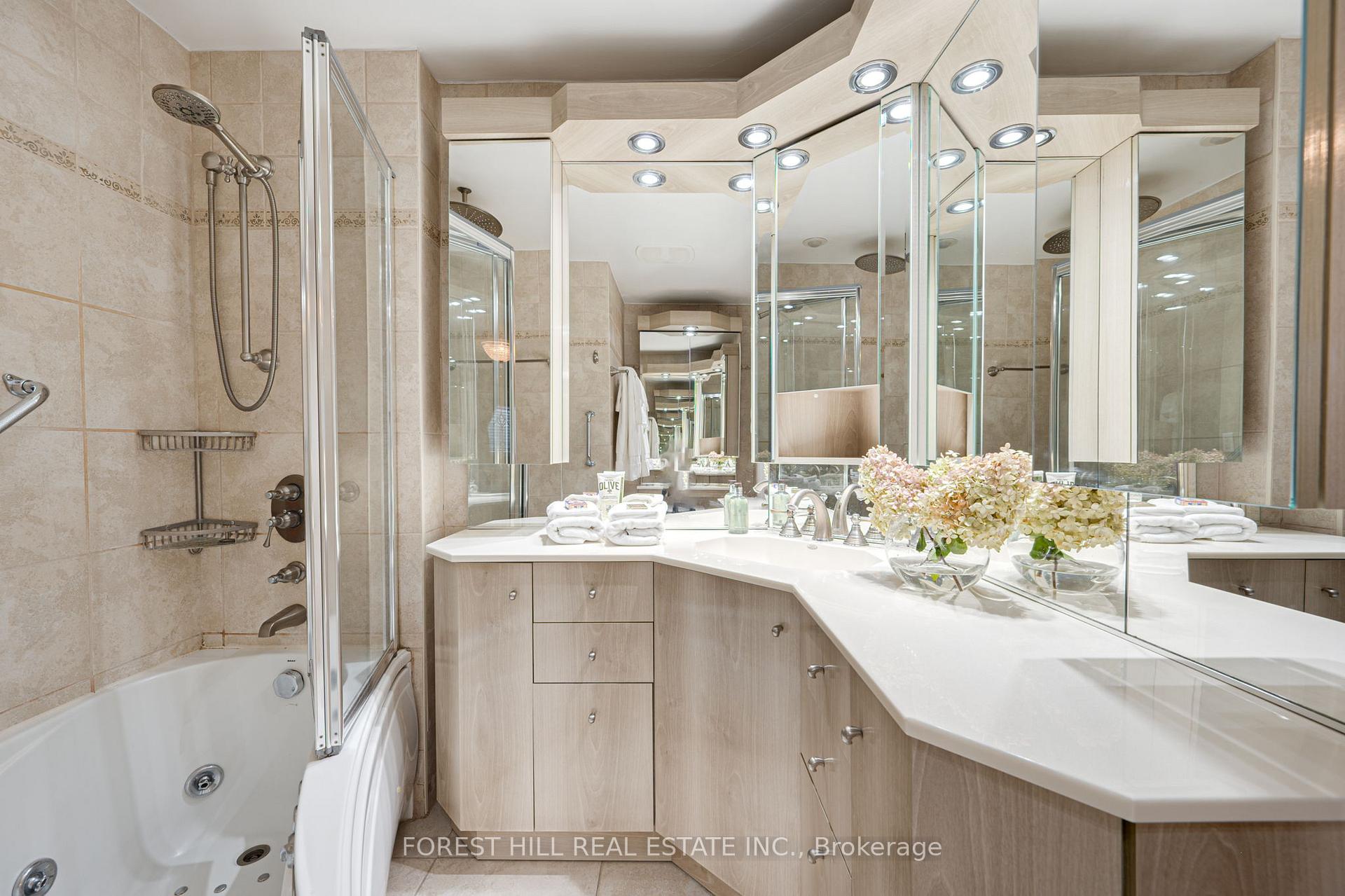 Photo 21 of 168 Borrows Street, Vaughan, Lakeview Estates — HOMEH