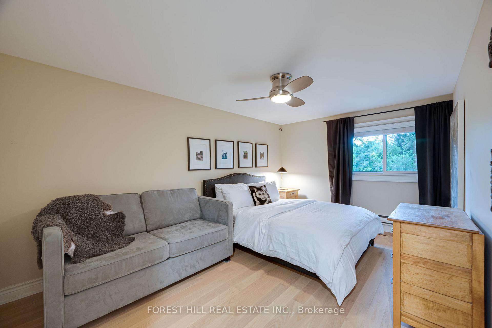 Photo 16 of 168 Borrows Street, Vaughan, Lakeview Estates — HOMEH