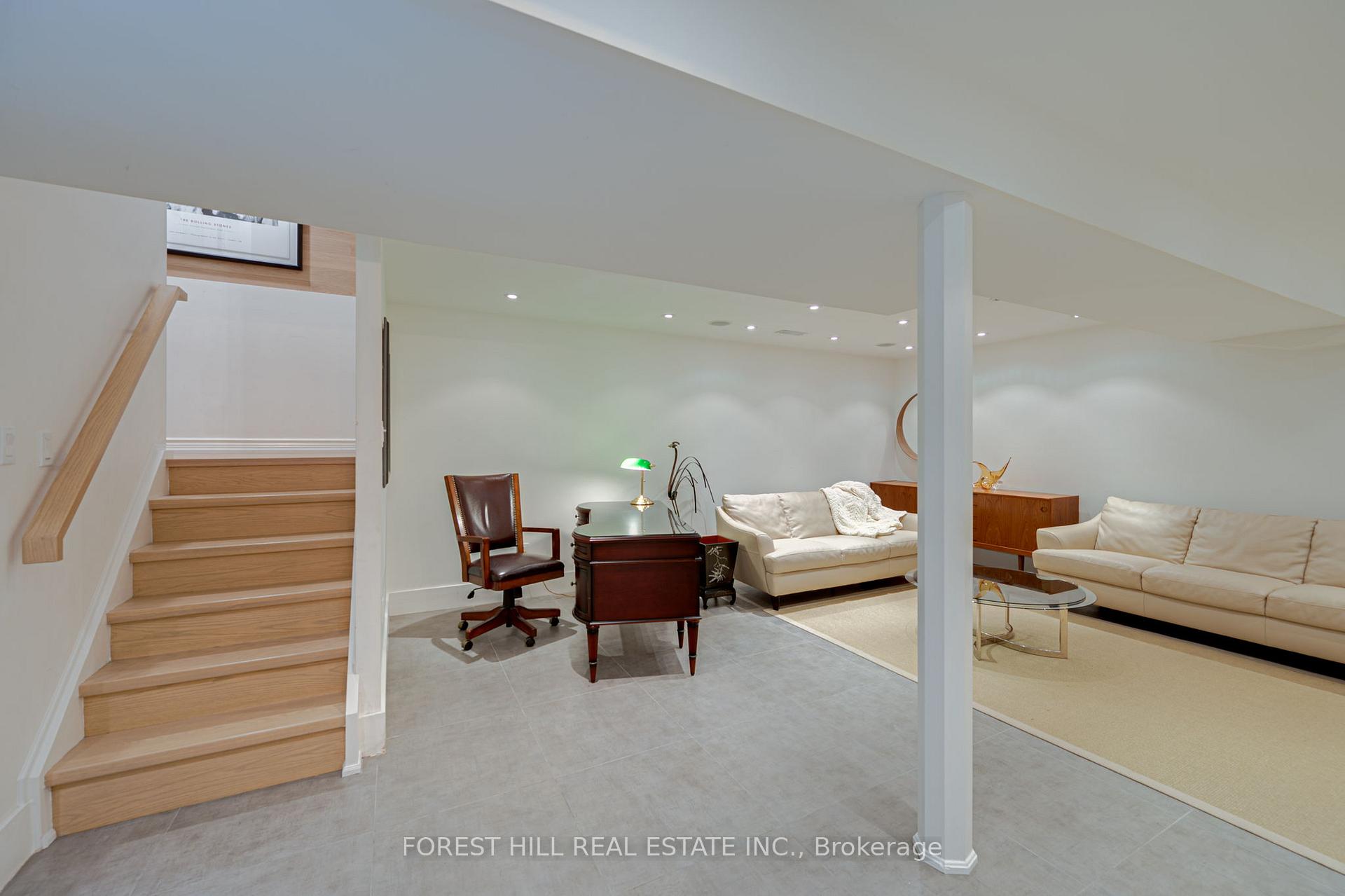 Photo 23 of 168 Borrows Street, Vaughan, Lakeview Estates — HOMEH