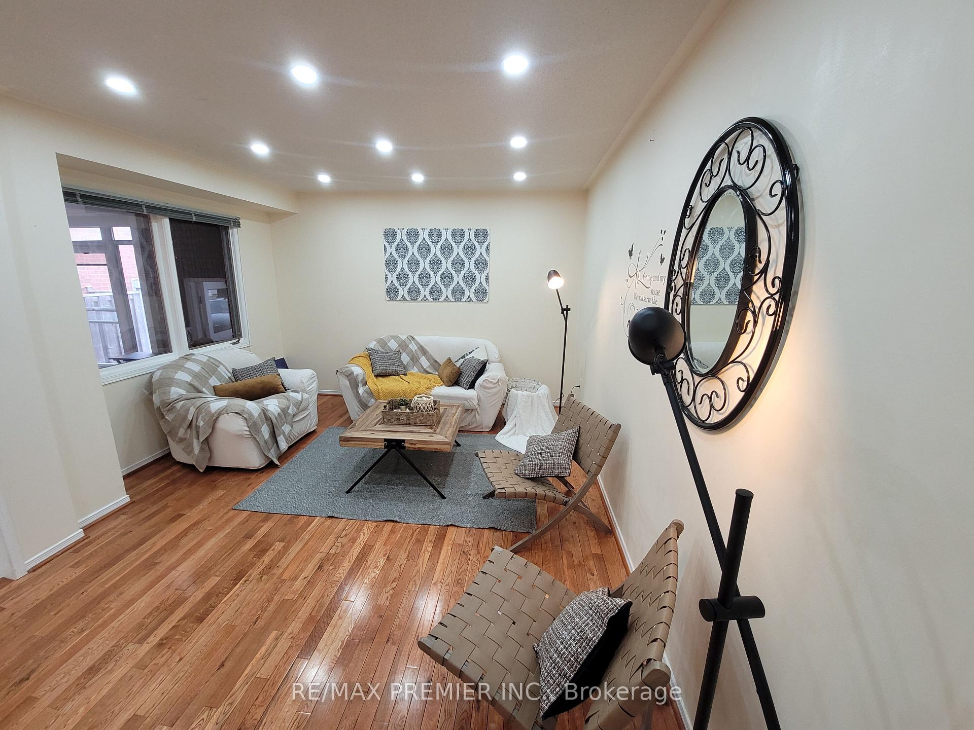 Photo 16 of 40 Kentucky Drive, Brampton, Fletcher's Creek South — HOMEH