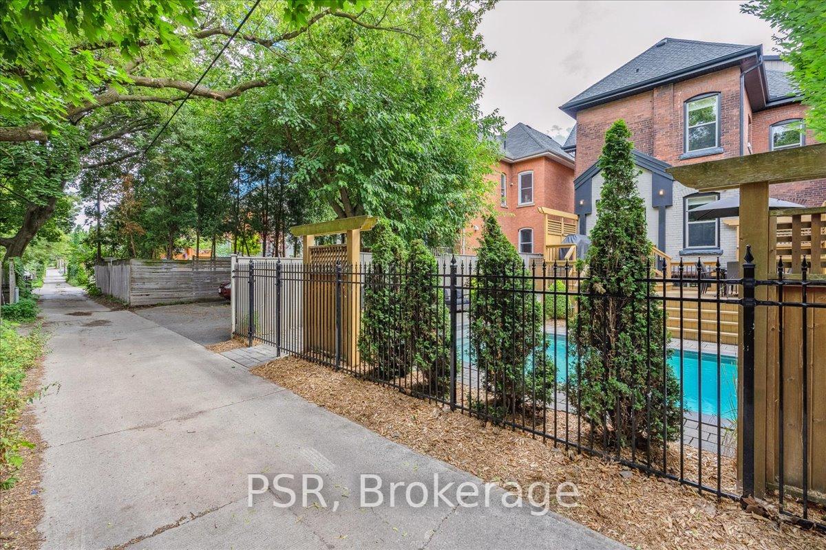 Photo 48 of 220 Herkimer Street, Hamilton, Kirkendall — HOMEH