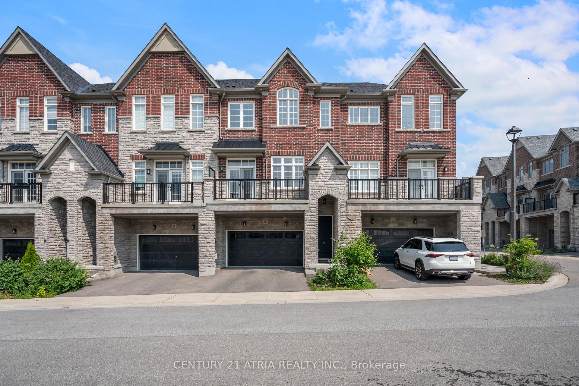 Front of 10 Island Green Lane