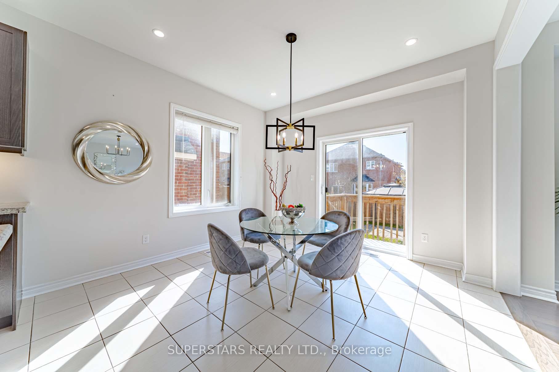 Photo 12 of 988 Wrenwood Drive, Oshawa, Taunton — HOMEH