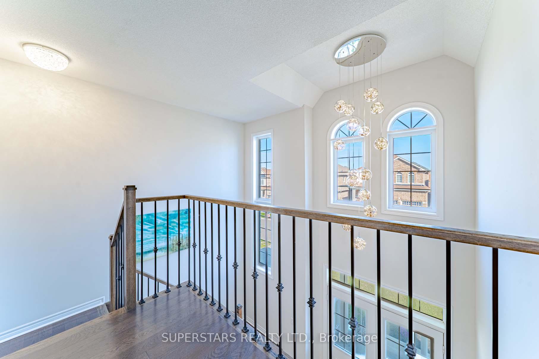 Photo 13 of 988 Wrenwood Drive, Oshawa, Taunton — HOMEH