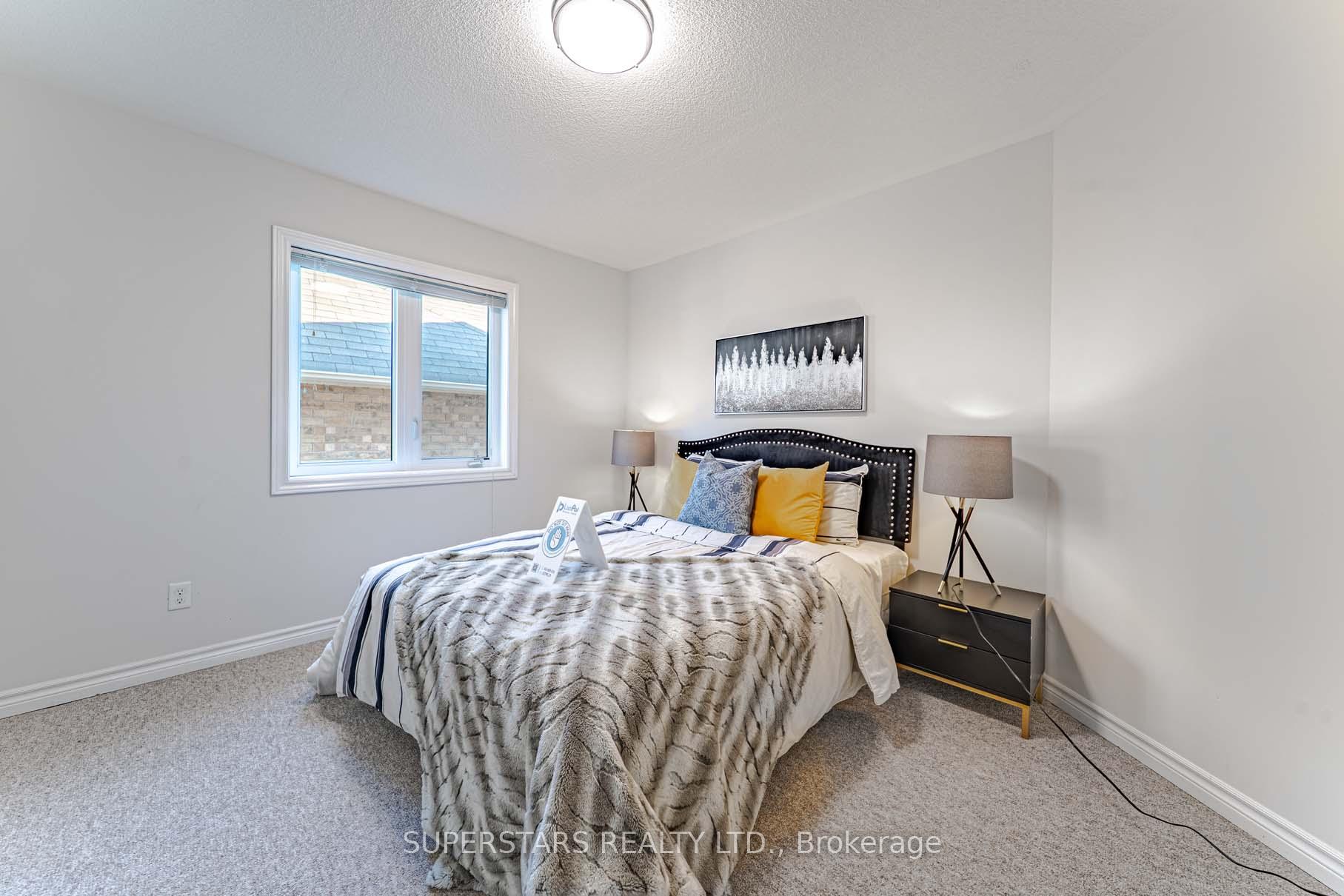 Photo 18 of 988 Wrenwood Drive, Oshawa, Taunton — HOMEH