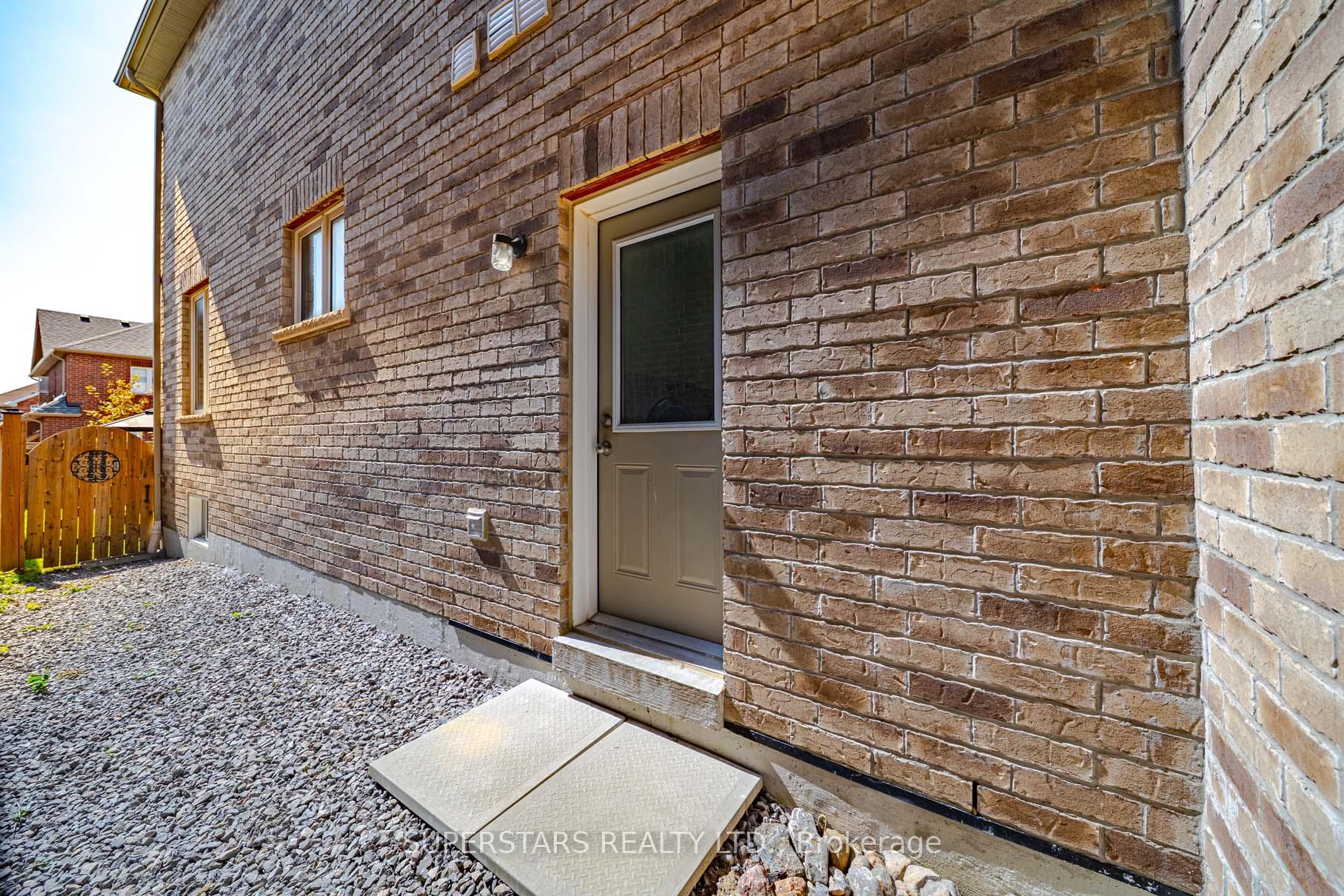 Photo 38 of 988 Wrenwood Drive, Oshawa, Taunton — HOMEH