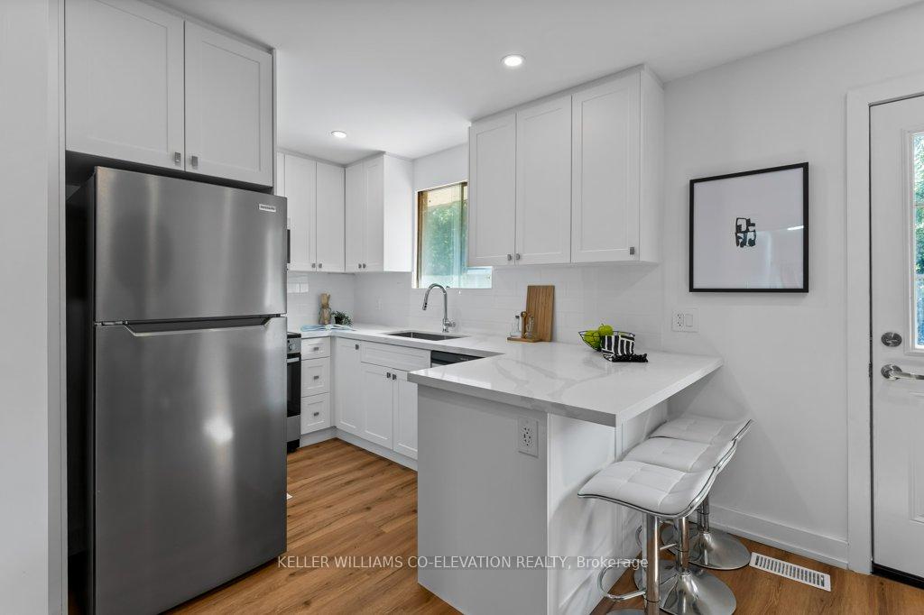 Photo 13 of 134 Mcanulty Boulevard, Hamilton, Industrial Sector — HOMEH