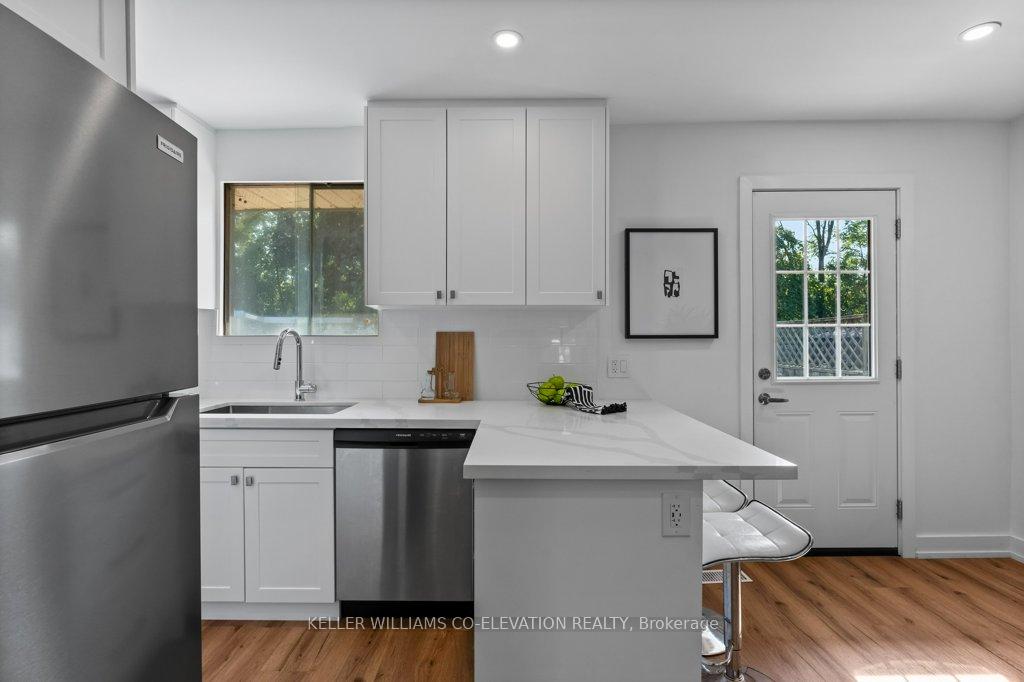 Photo 17 of 134 Mcanulty Boulevard, Hamilton, Industrial Sector — HOMEH