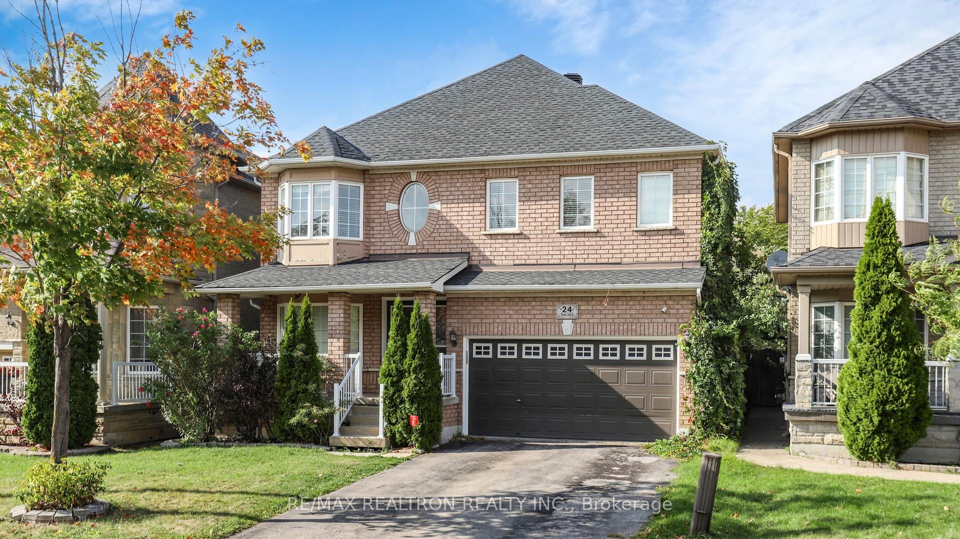 Photo 6 of 24 Monte Cristi Street, Vaughan, Maple — HOMEH