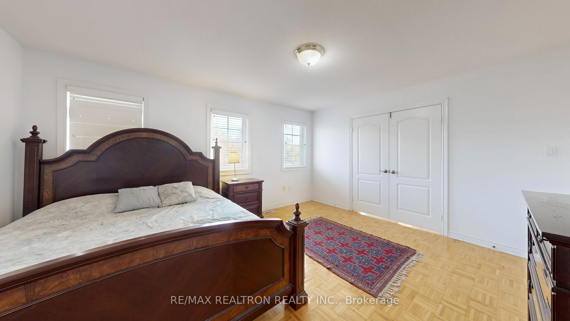 Photo 12 of 24 Monte Cristi Street, Vaughan, Maple — HOMEH