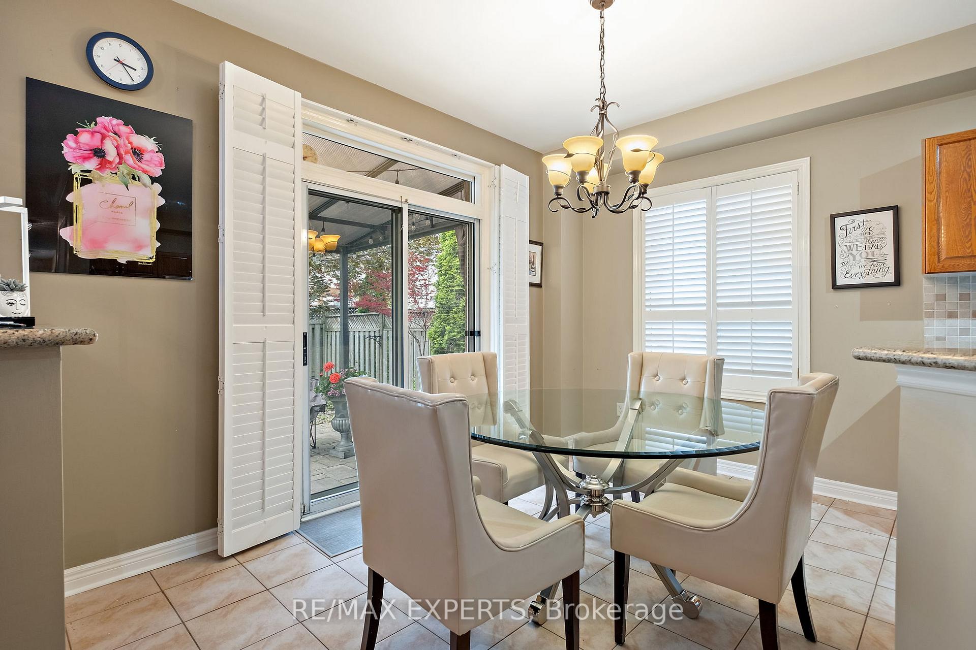 Photo 23 of 72 Turning Leaf Drive, Vaughan, Sonoma Heights — HOMEH