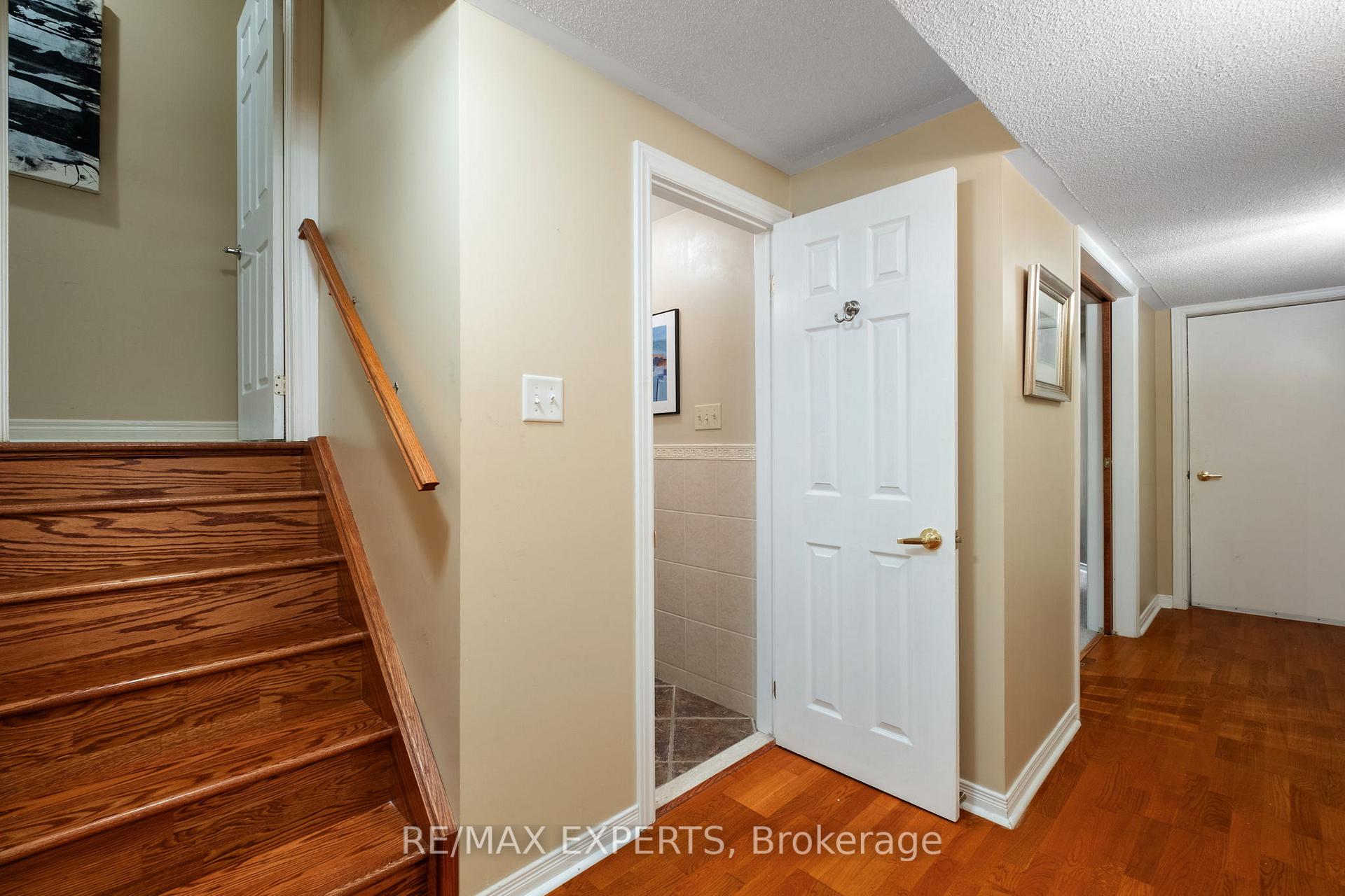 Photo 19 of 72 Turning Leaf Drive, Vaughan, Sonoma Heights — HOMEH