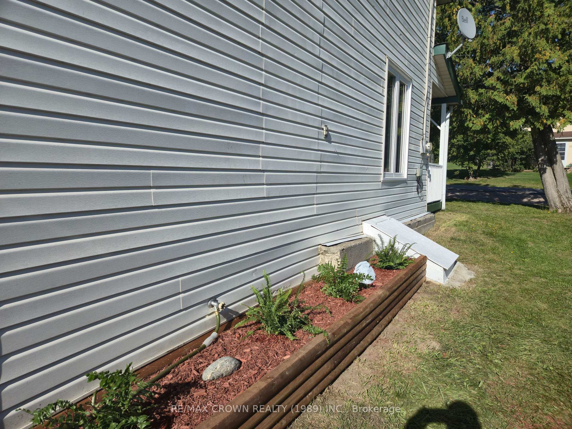 Photo 12 of 225 Yonge Street, Bonfield — HOMEH