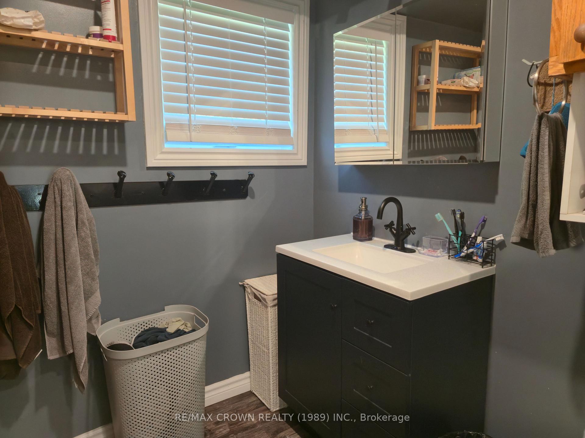 Photo 5 of 225 Yonge Street, Bonfield — HOMEH
