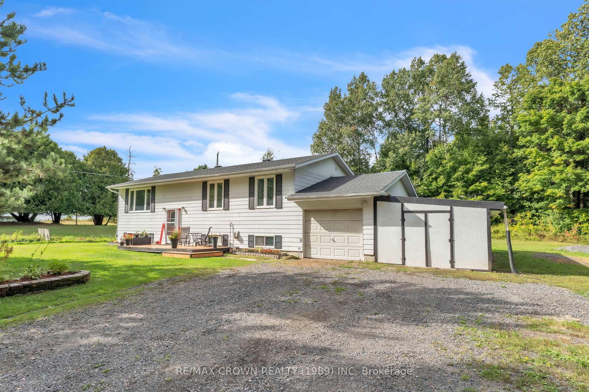 Photo 1 of 29 Talon Lake Road, Bonfield — HOMEH