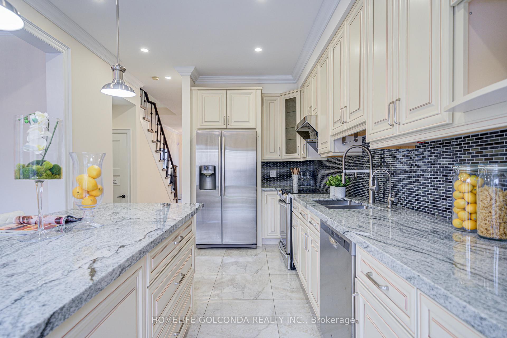 Photo 12 of 530 Fred Mclaren Boulevard, Markham, Wismer — HOMEH