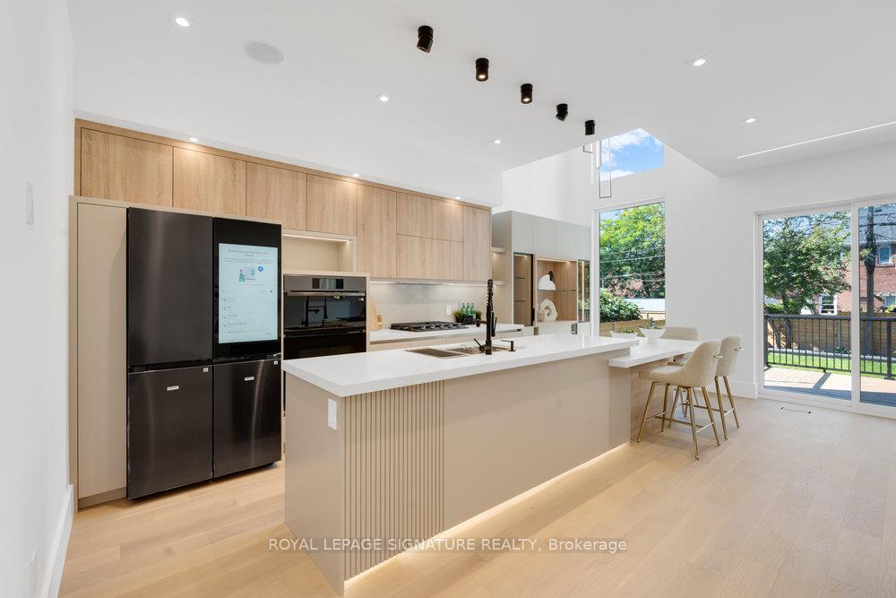 Photo 15 of 8 St Hubert Avenue, Toronto, Danforth Village-East York — HOMEH
