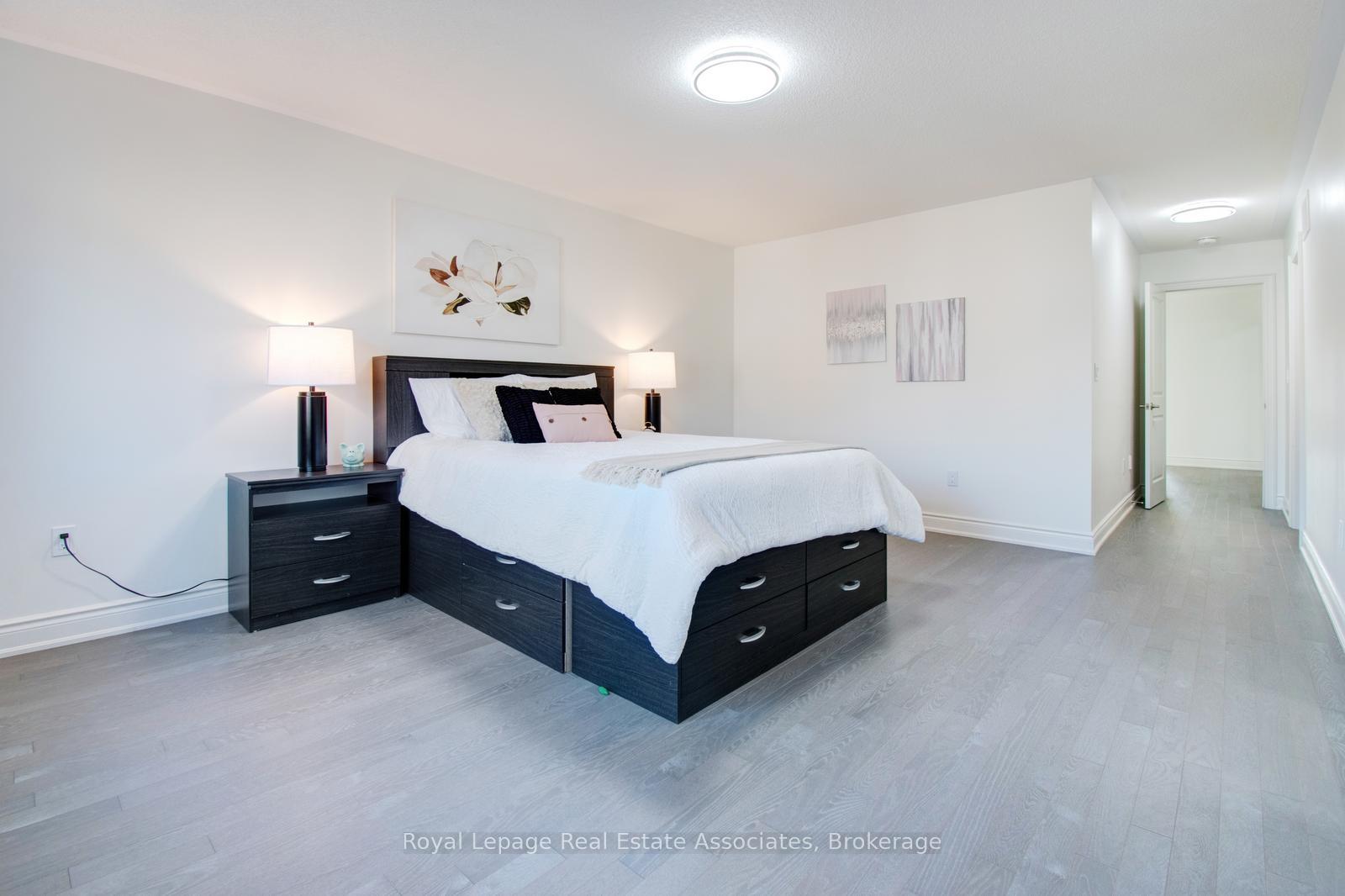 Photo 42 of 27 Quinton Ridge, Brampton, Bram West — HOMEH
