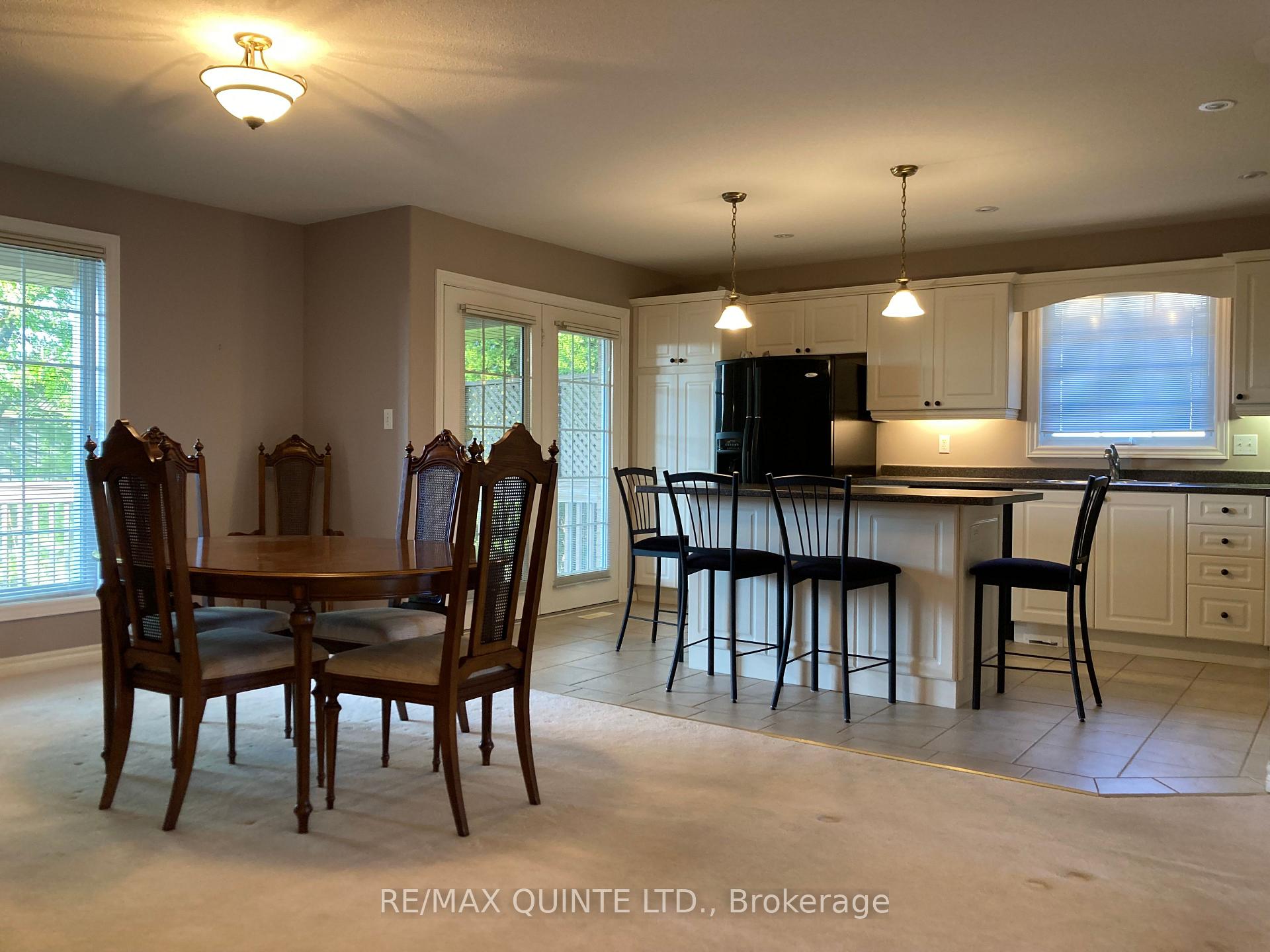 Photo 11 of 58 Hemlock Crescent, Belleville, Belleville Ward — HOMEH