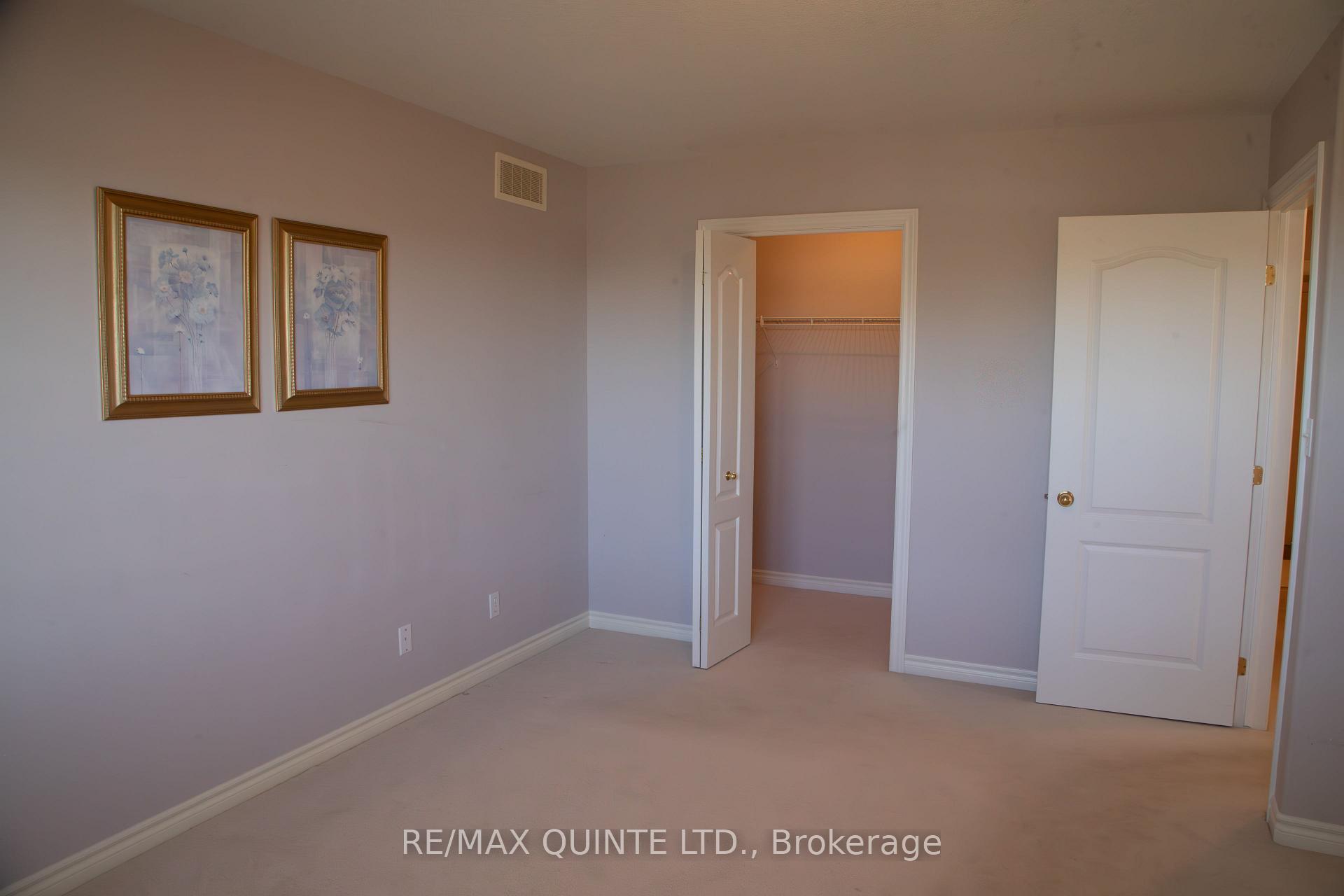 Photo 22 of 58 Hemlock Crescent, Belleville, Belleville Ward — HOMEH