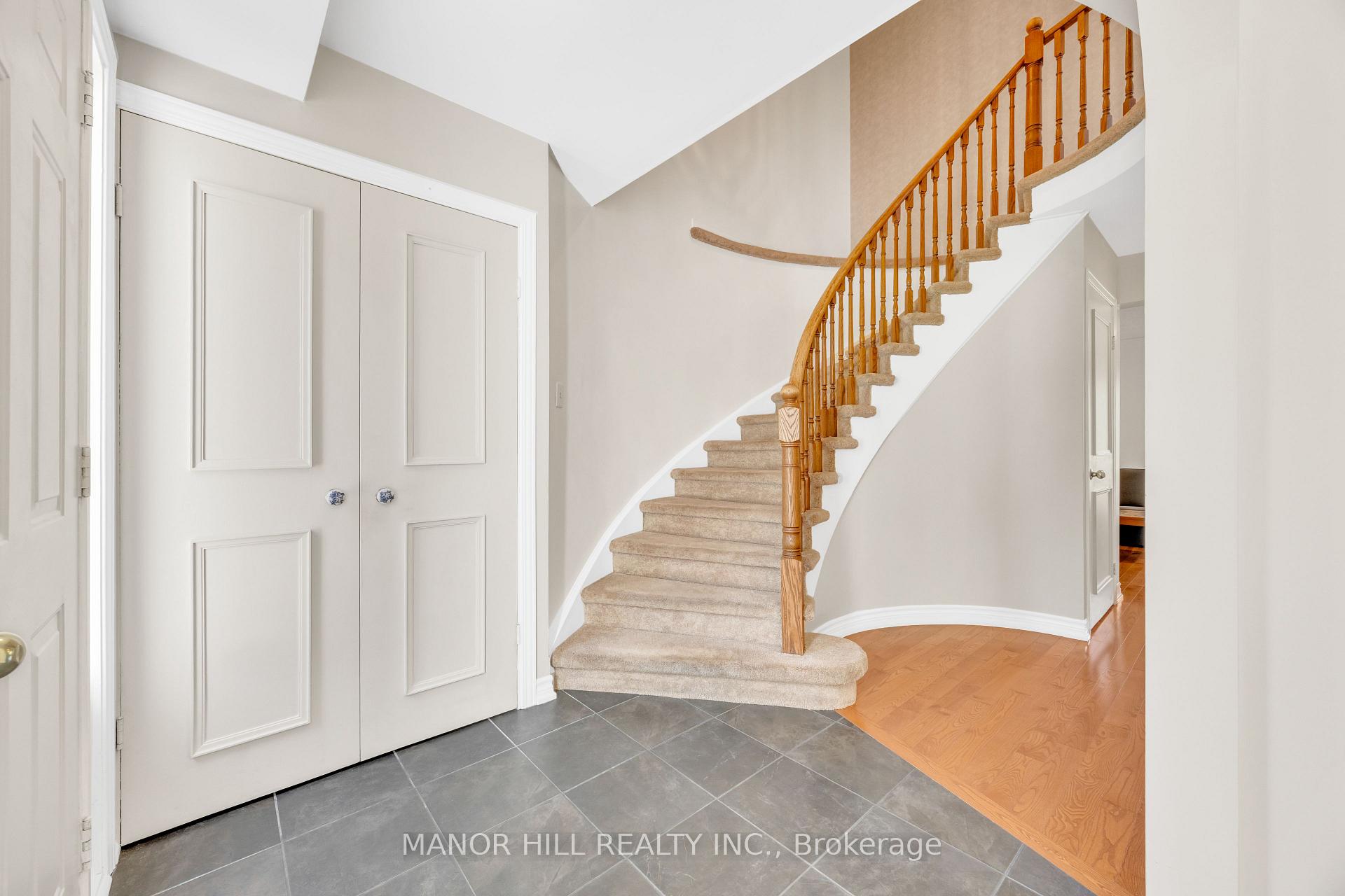 Photo 15 of 72 Lacewood Crescent, Brampton, Westgate — HOMEH
