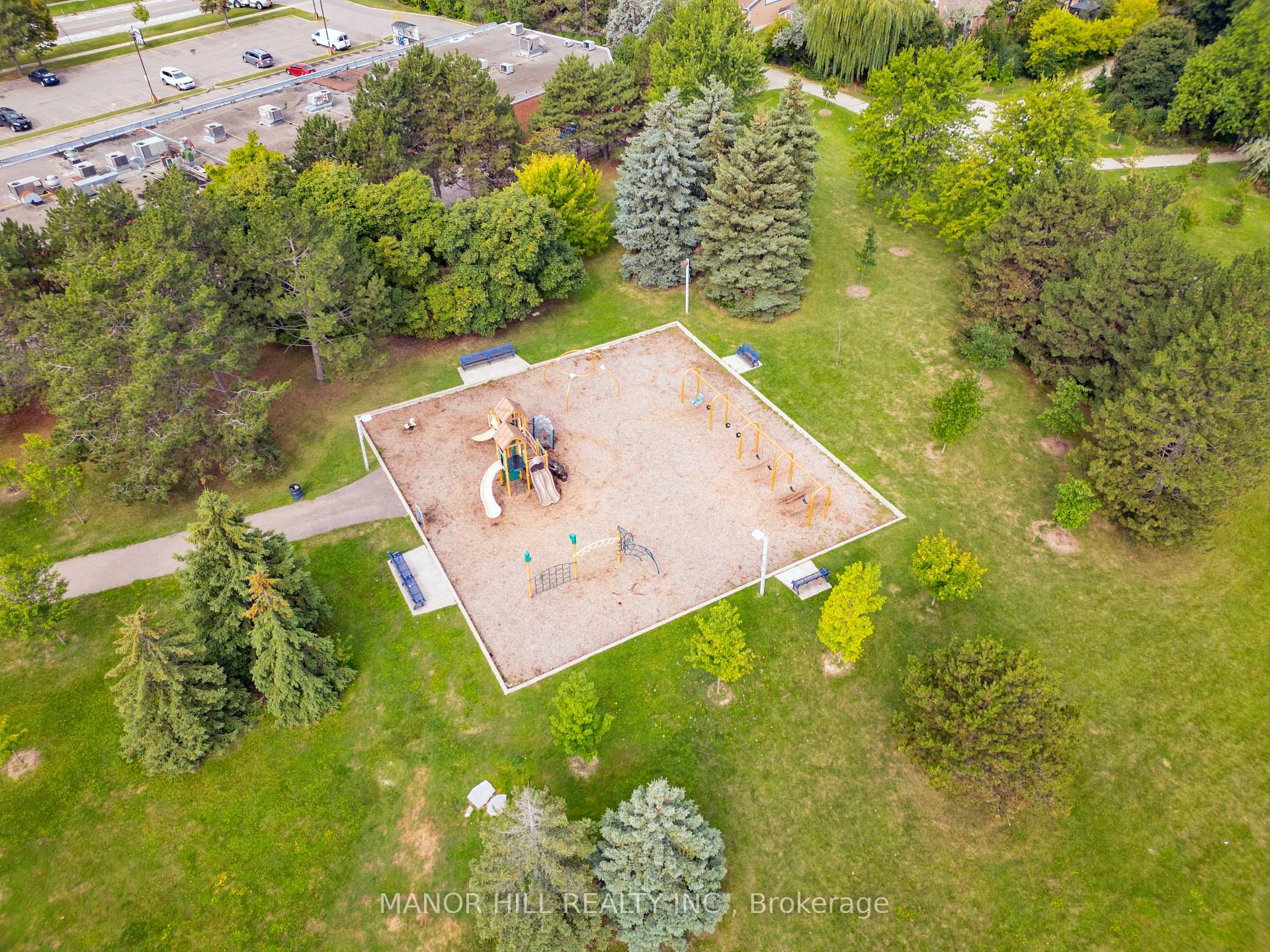 Photo 42 of 72 Lacewood Crescent, Brampton, Westgate — HOMEH