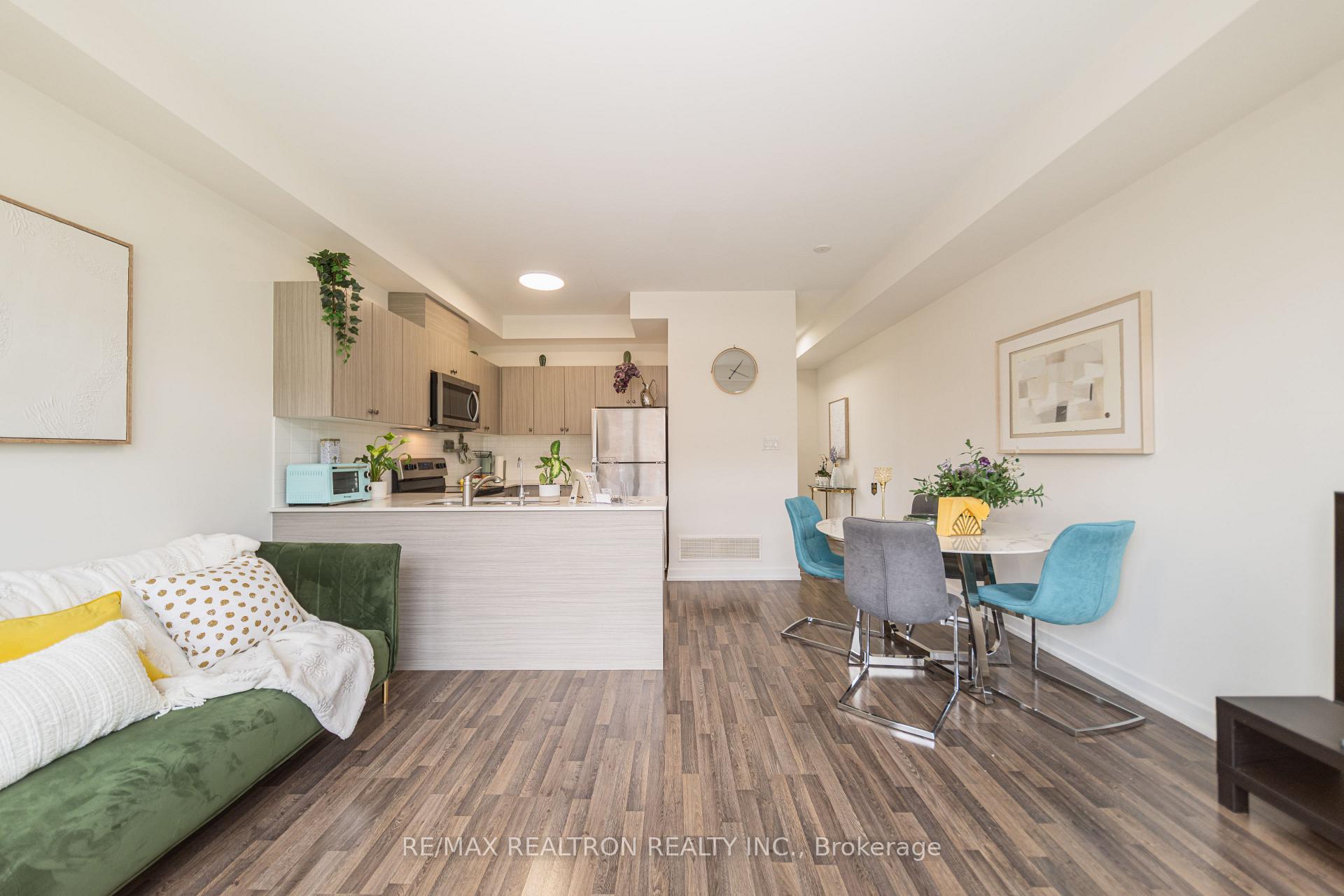 Photo 49 of 14 Garneau Street, Vaughan, Vaughan Grove — HOMEH