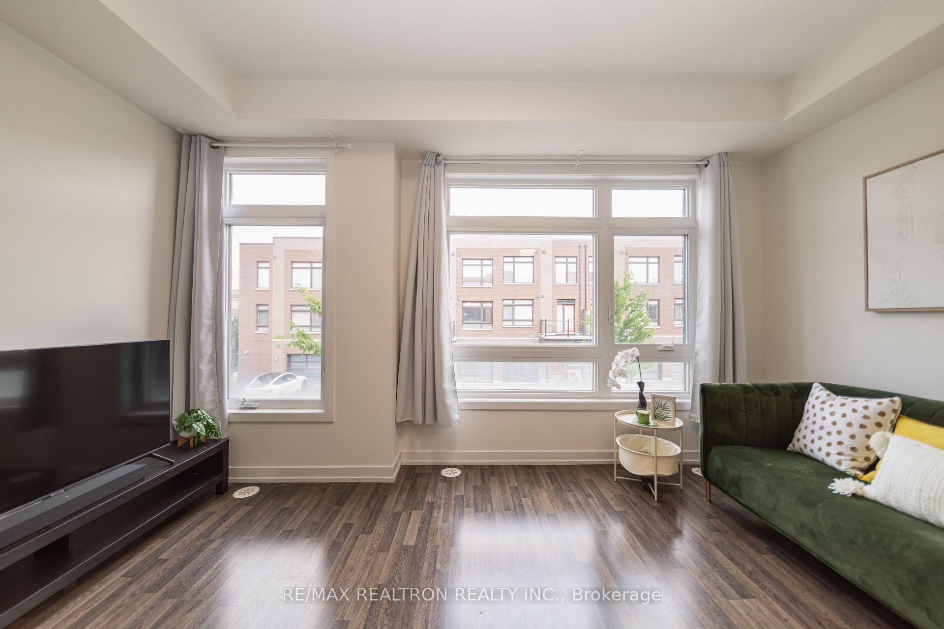 Photo 14 of 14 Garneau Street, Vaughan, Vaughan Grove — HOMEH