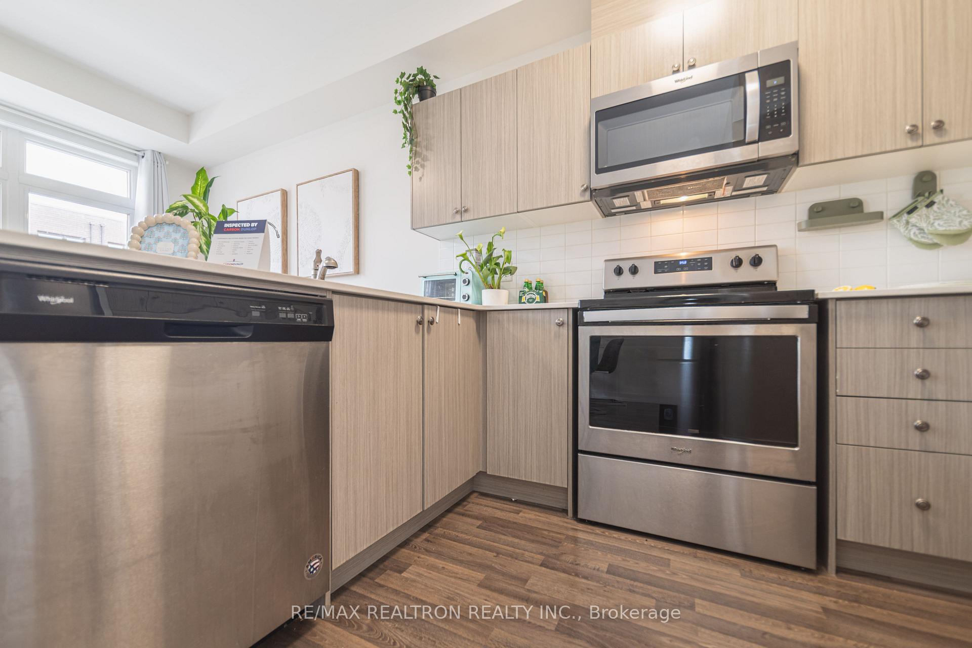 Photo 20 of 14 Garneau Street, Vaughan, Vaughan Grove — HOMEH