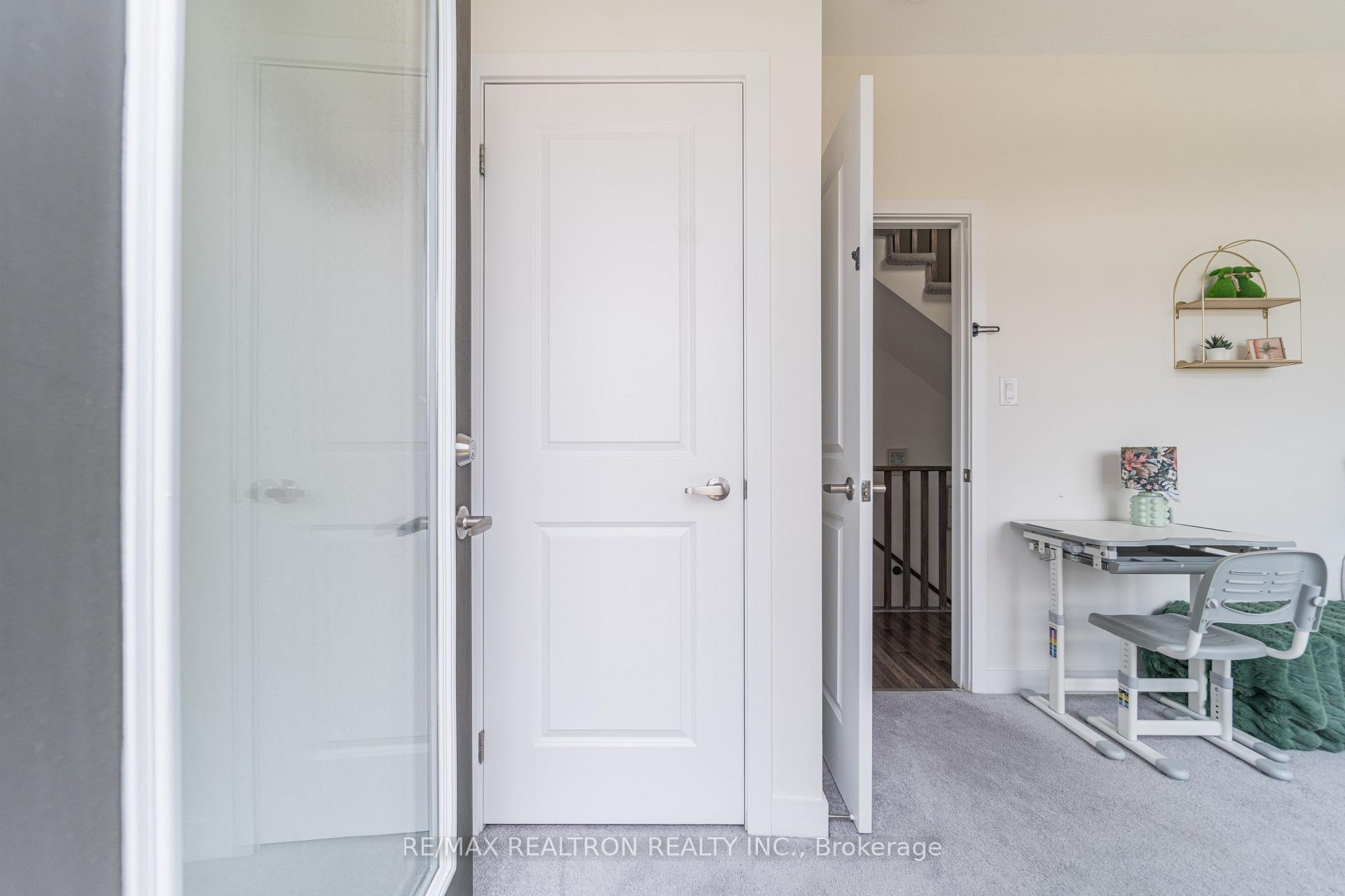 Photo 27 of 14 Garneau Street, Vaughan, Vaughan Grove — HOMEH
