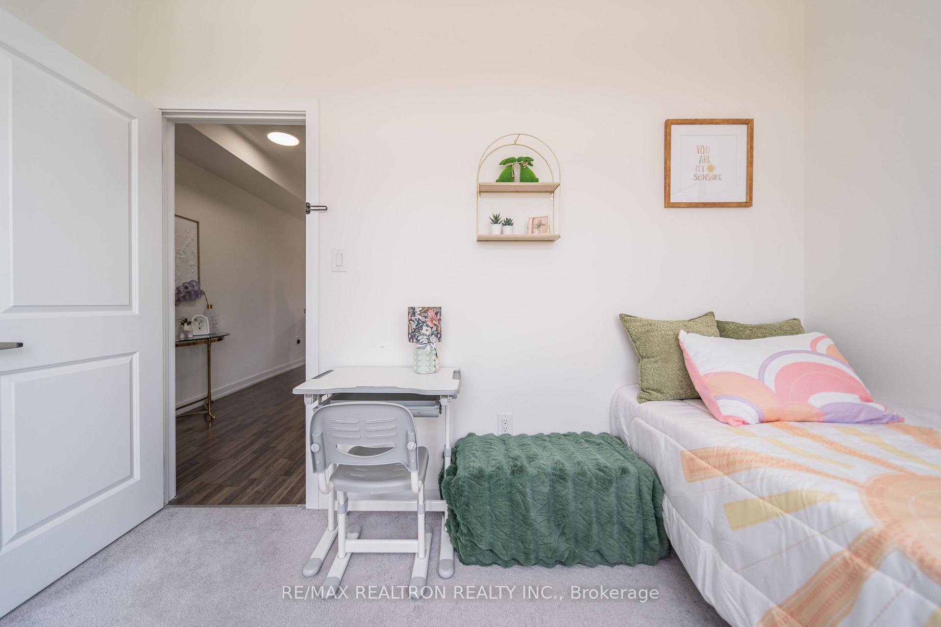 Photo 26 of 14 Garneau Street, Vaughan, Vaughan Grove — HOMEH