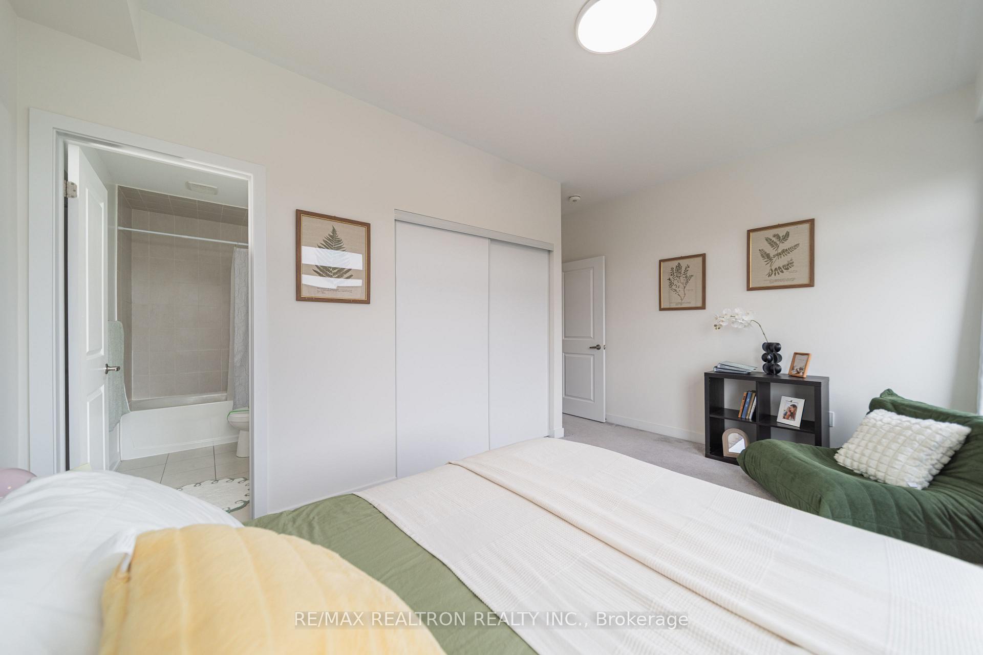 Photo 40 of 14 Garneau Street, Vaughan, Vaughan Grove — HOMEH