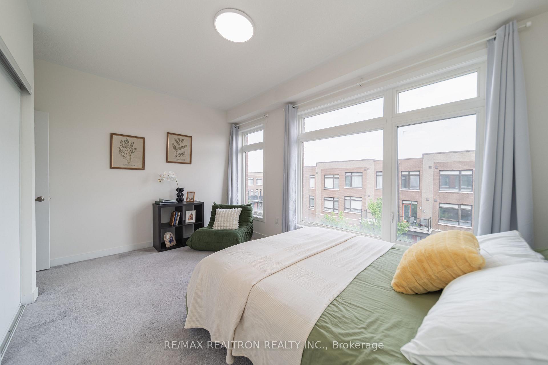 Photo 46 of 14 Garneau Street, Vaughan, Vaughan Grove — HOMEH