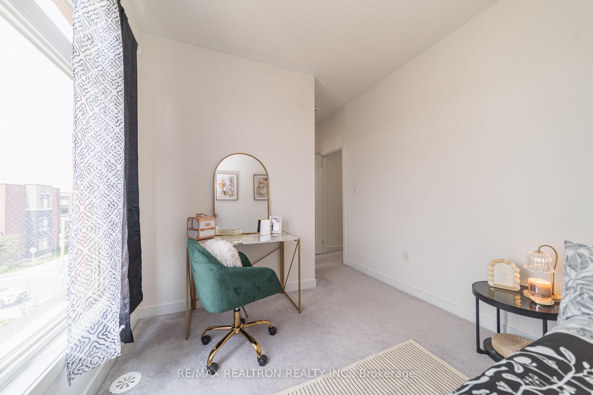 Photo 47 of 14 Garneau Street, Vaughan, Vaughan Grove — HOMEH