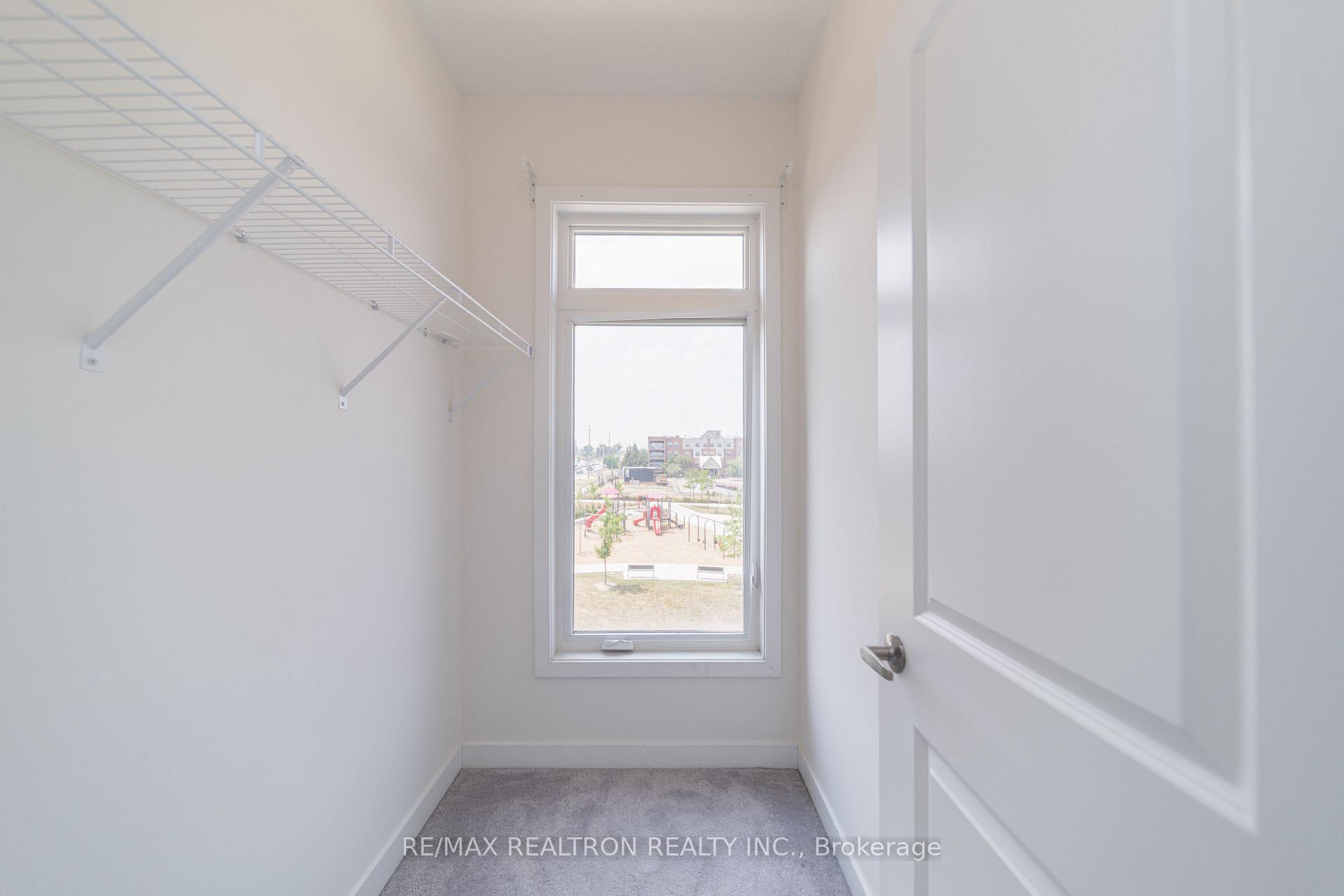 Photo 43 of 14 Garneau Street, Vaughan, Vaughan Grove — HOMEH