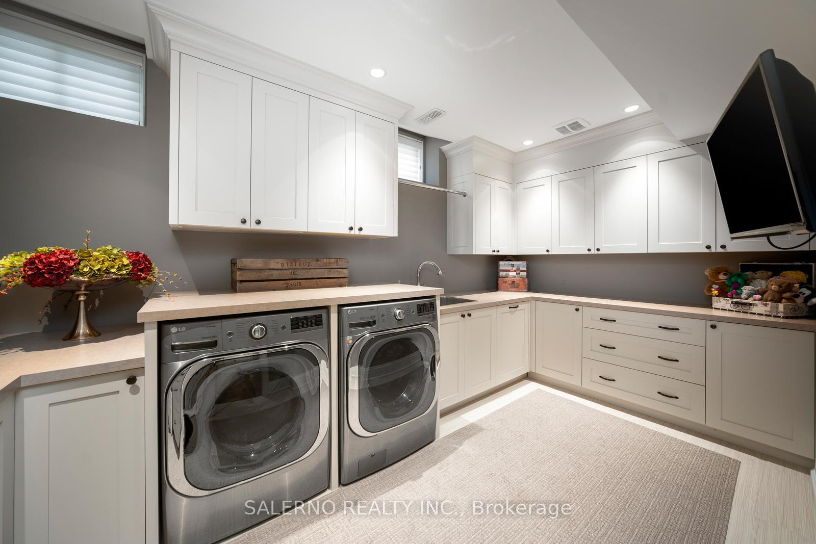 Photo 44 of 58 Austin Rumble Court, King, King City — HOMEH