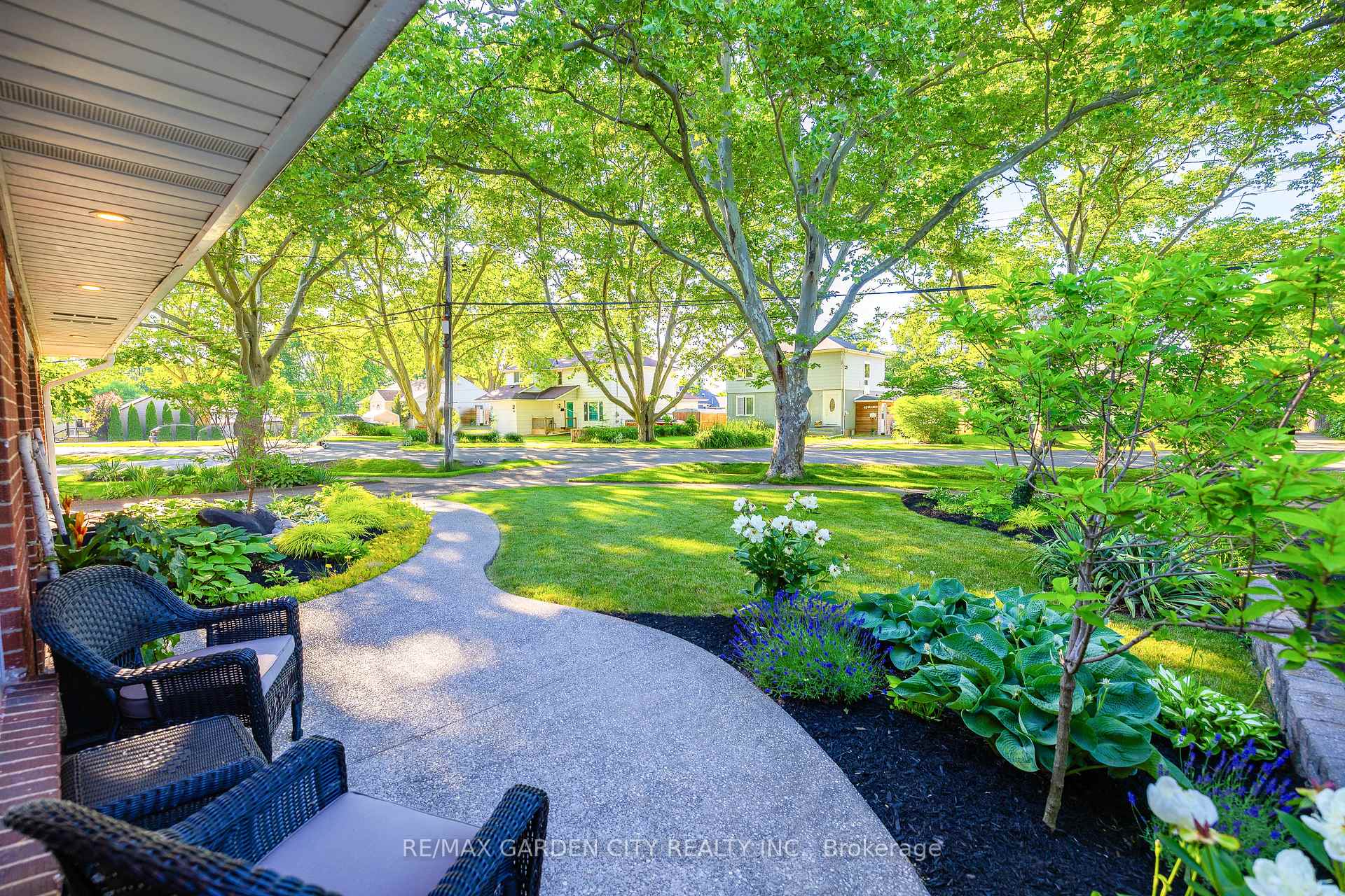 Photo 19 of 52 Beamer Avenue, St. Catharines, Bunting/Linwell — HOMEH