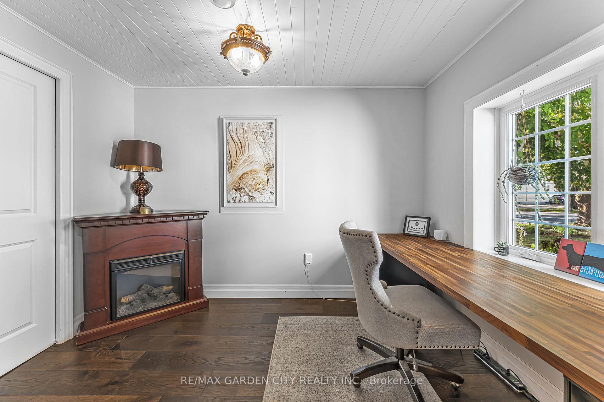 Photo 35 of 52 Beamer Avenue, St. Catharines, Bunting/Linwell — HOMEH