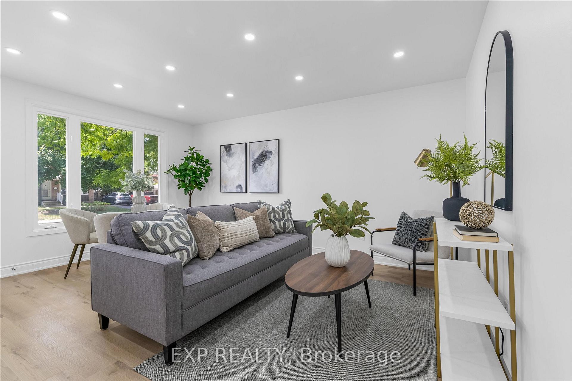 Photo 9 of 89 Moxley Drive, Hamilton, Lisgar — HOMEH