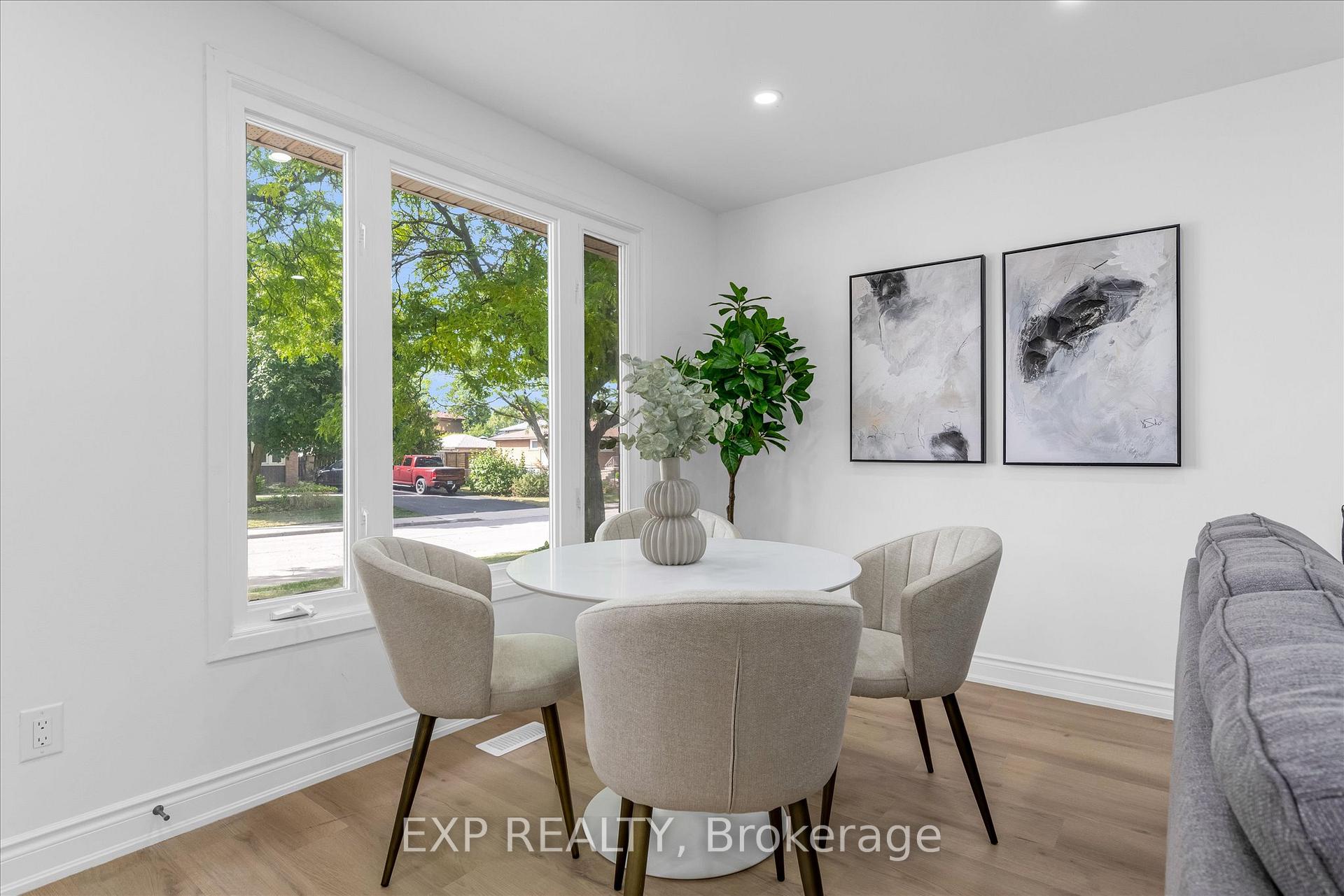 Photo 7 of 89 Moxley Drive, Hamilton, Lisgar — HOMEH