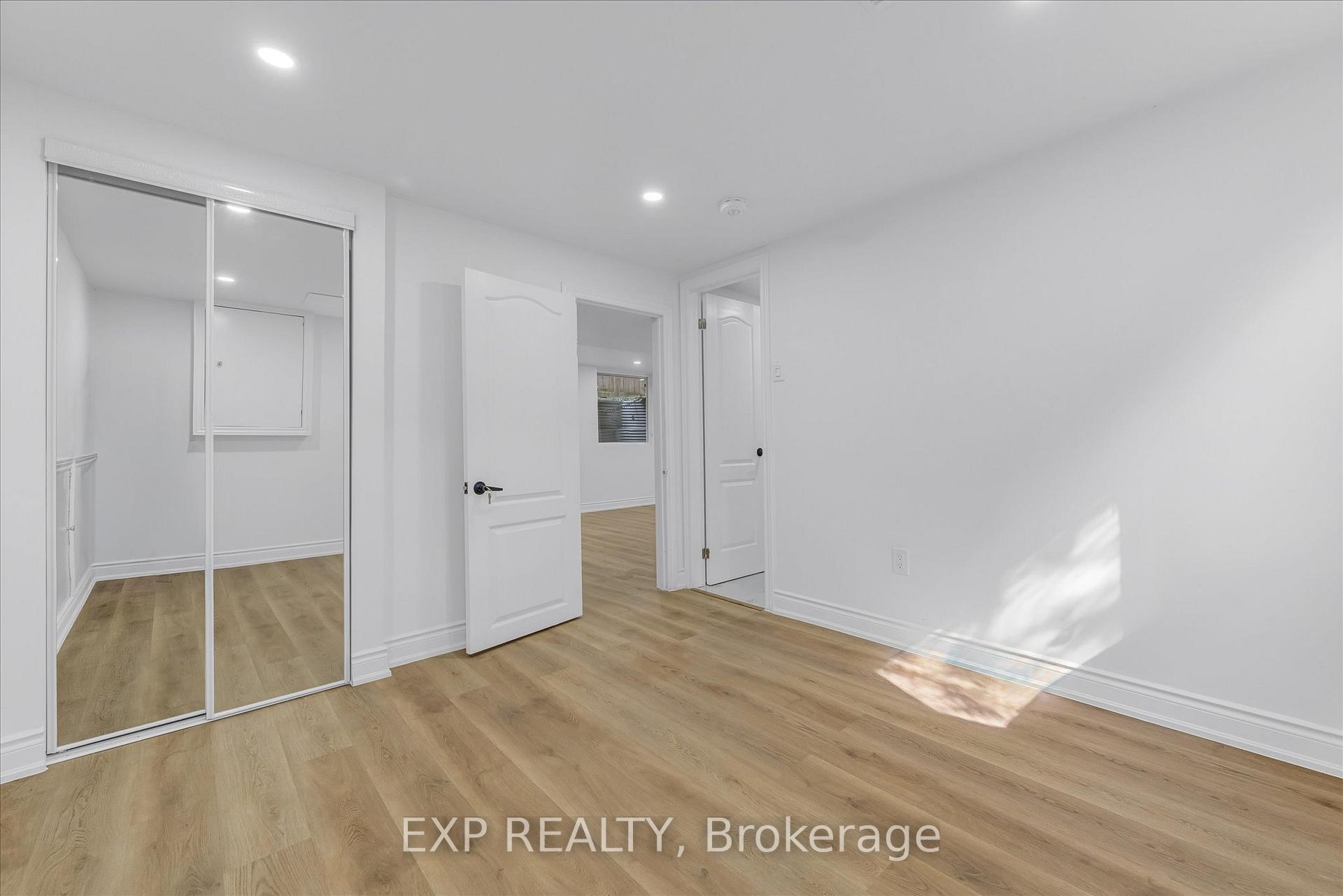 Photo 24 of 89 Moxley Drive, Hamilton, Lisgar — HOMEH