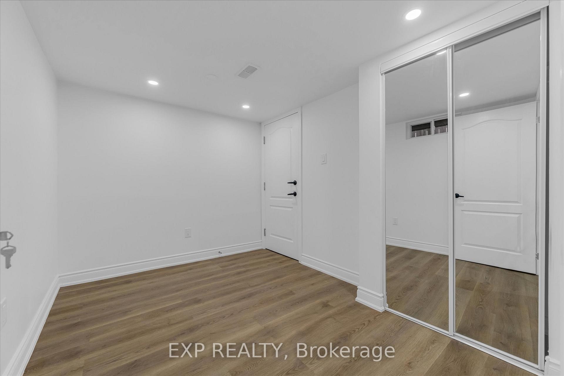 Photo 20 of 89 Moxley Drive, Hamilton, Lisgar — HOMEH
